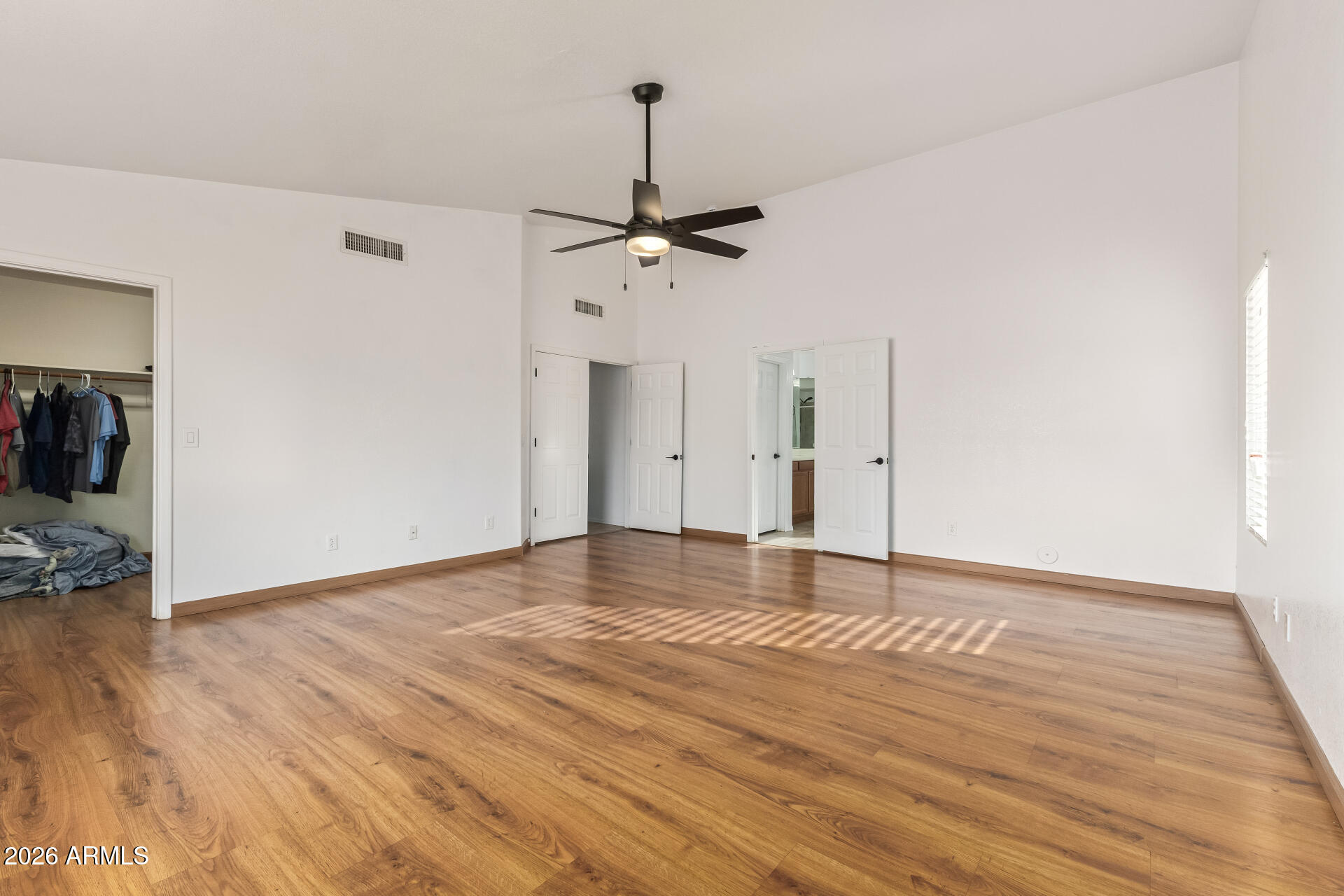 8038 W ACAPULCO Lane