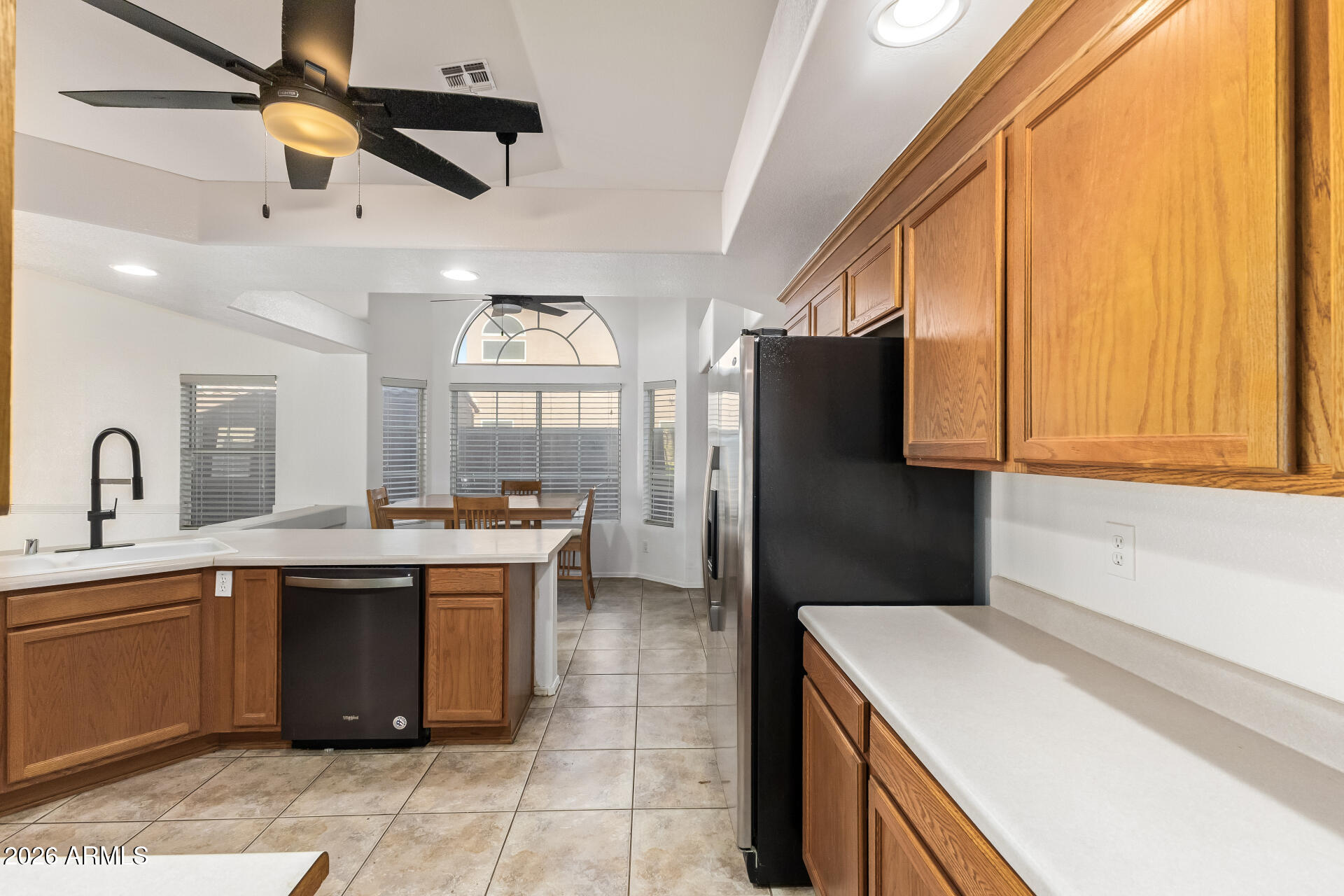 8038 W ACAPULCO Lane