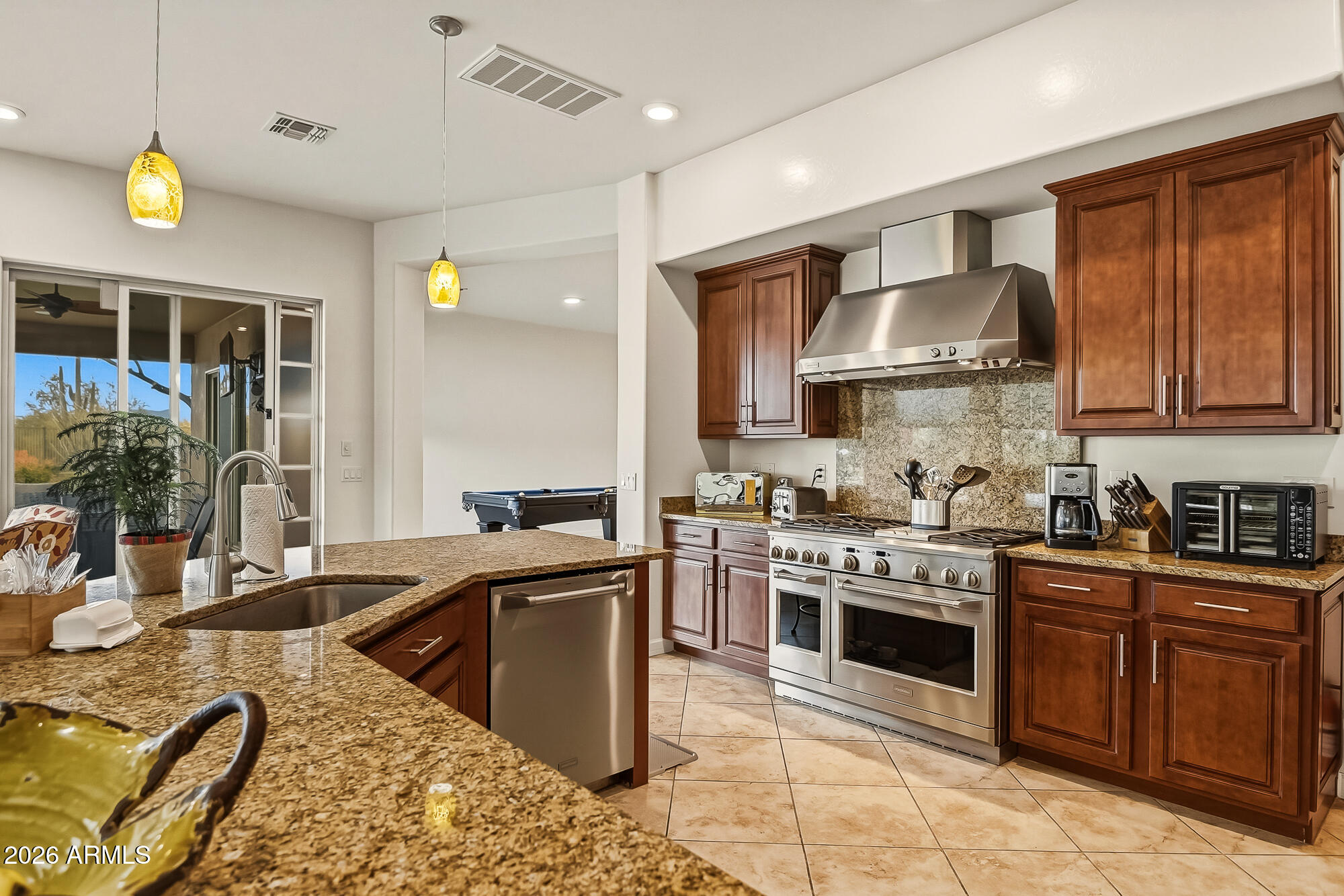 6024 E BRAMBLE BERRY Lane