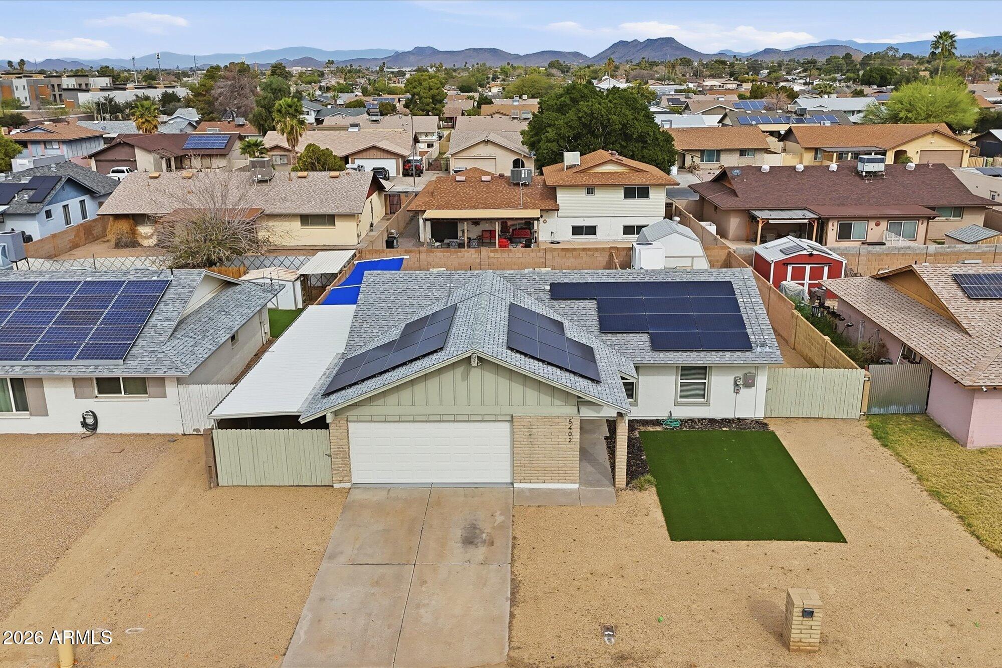 5402 W COUNTRY GABLES Drive