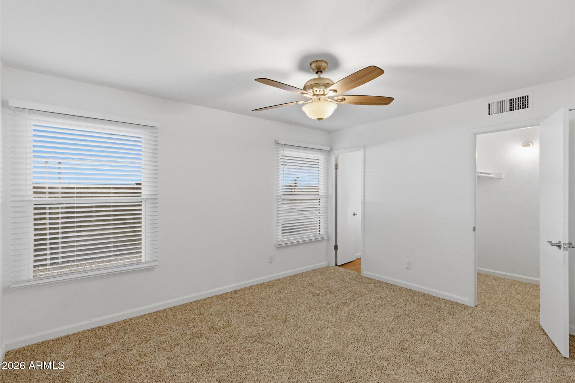 5402 W COUNTRY GABLES Drive