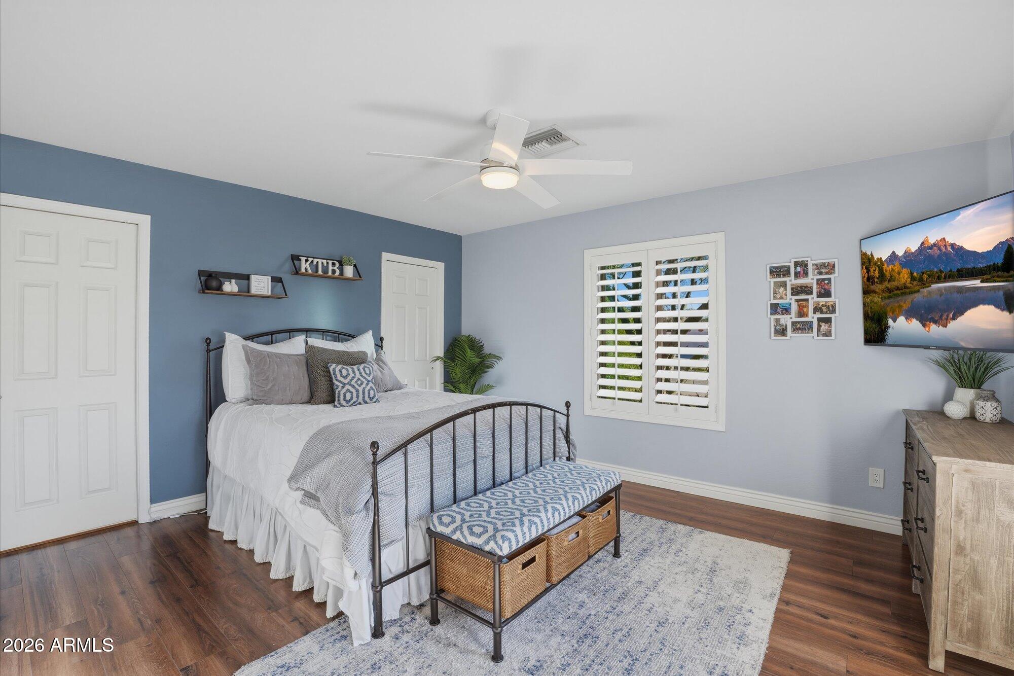 5008 E BLOOMFIELD Road