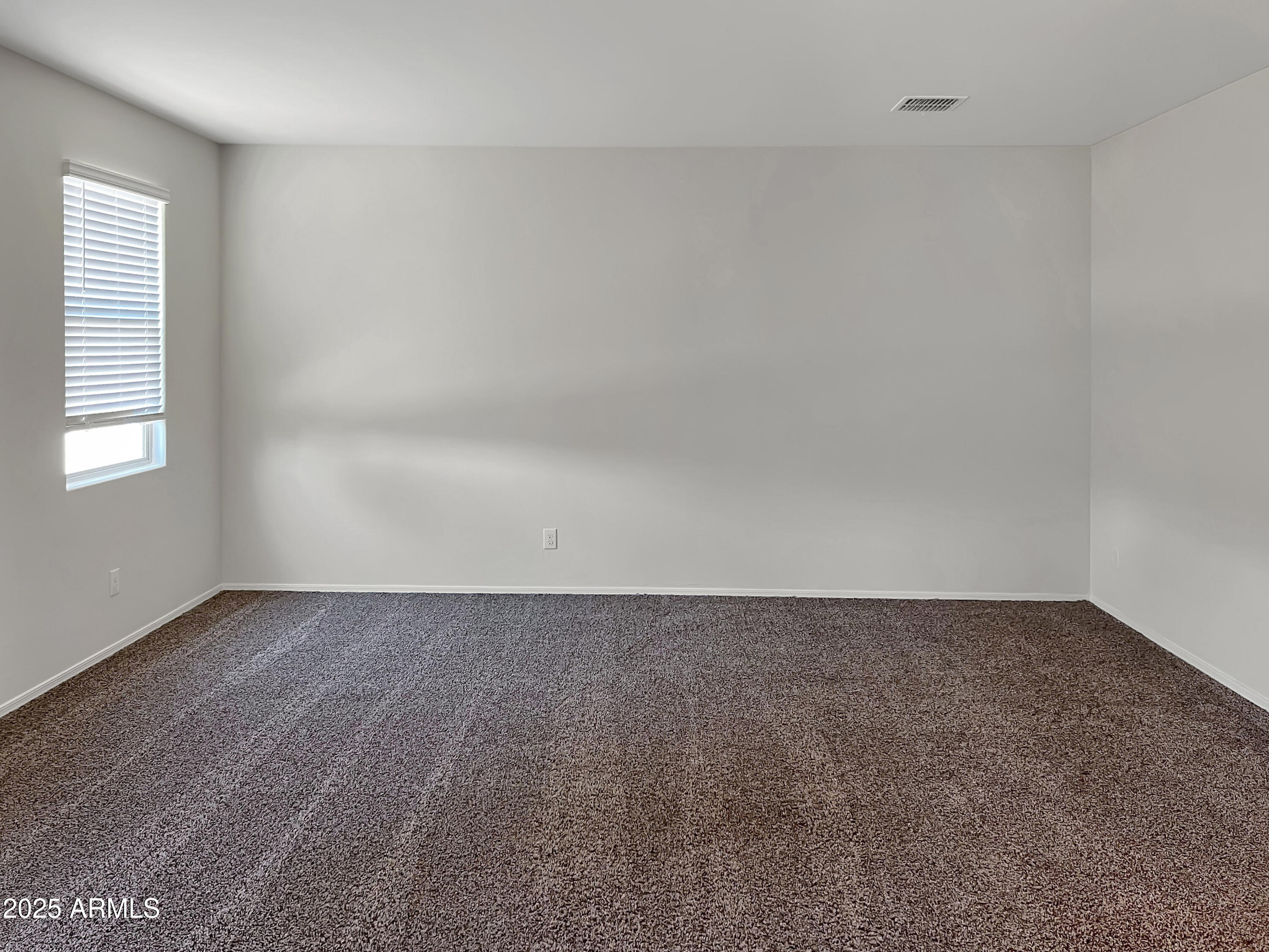 10313 E MARIGOLD Lane