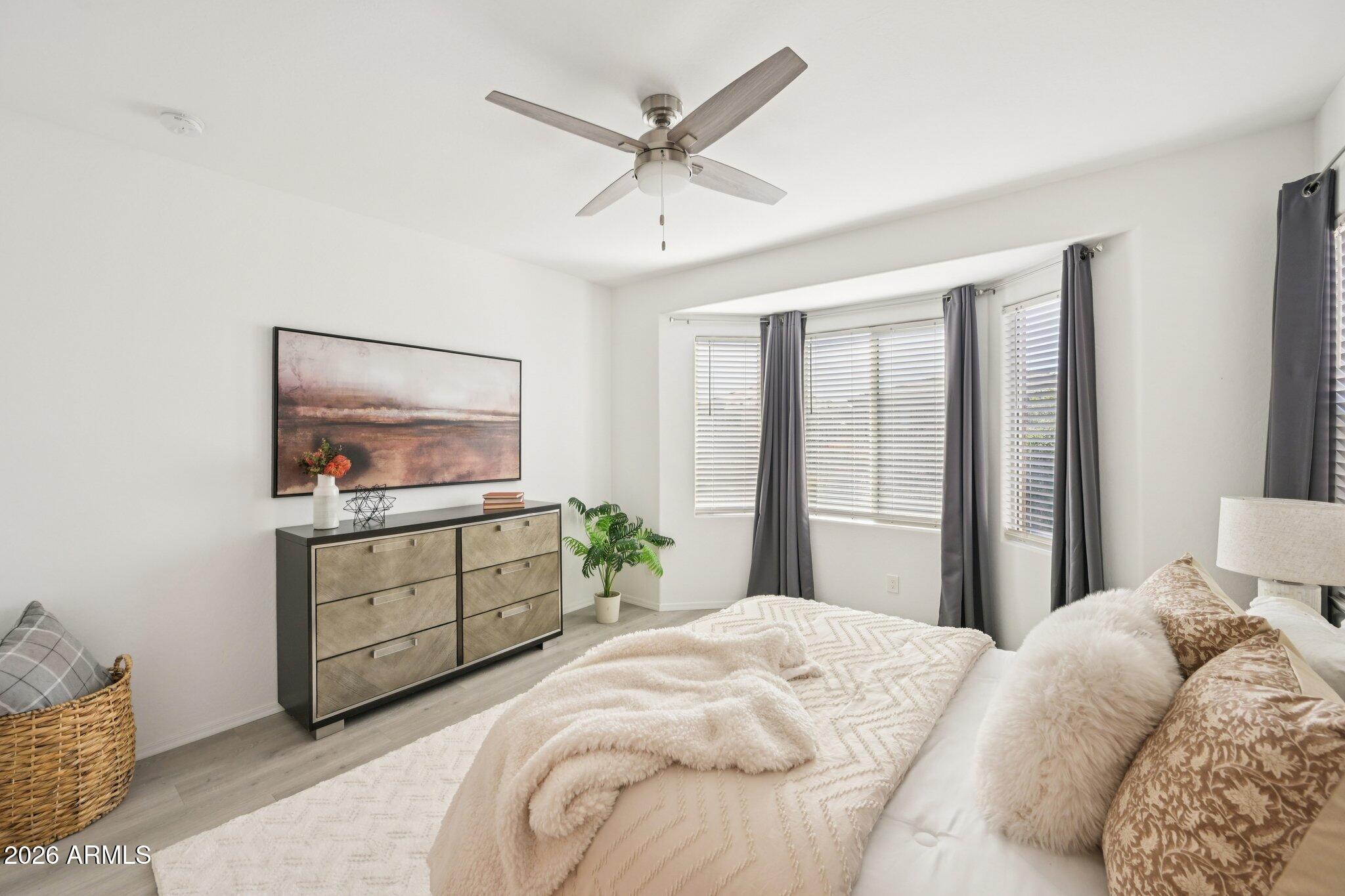 18171 W GLENHAVEN Drive