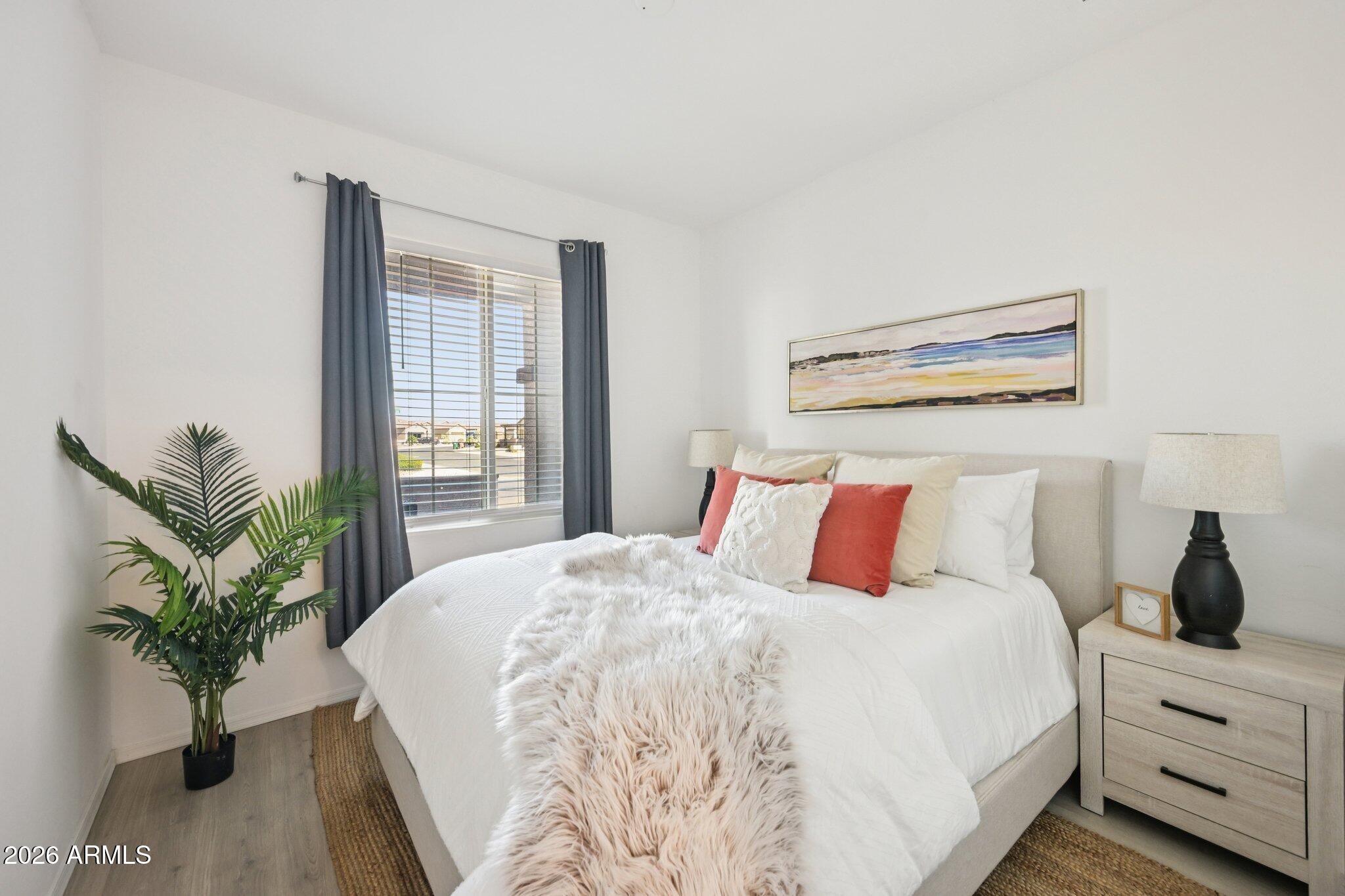 18171 W GLENHAVEN Drive