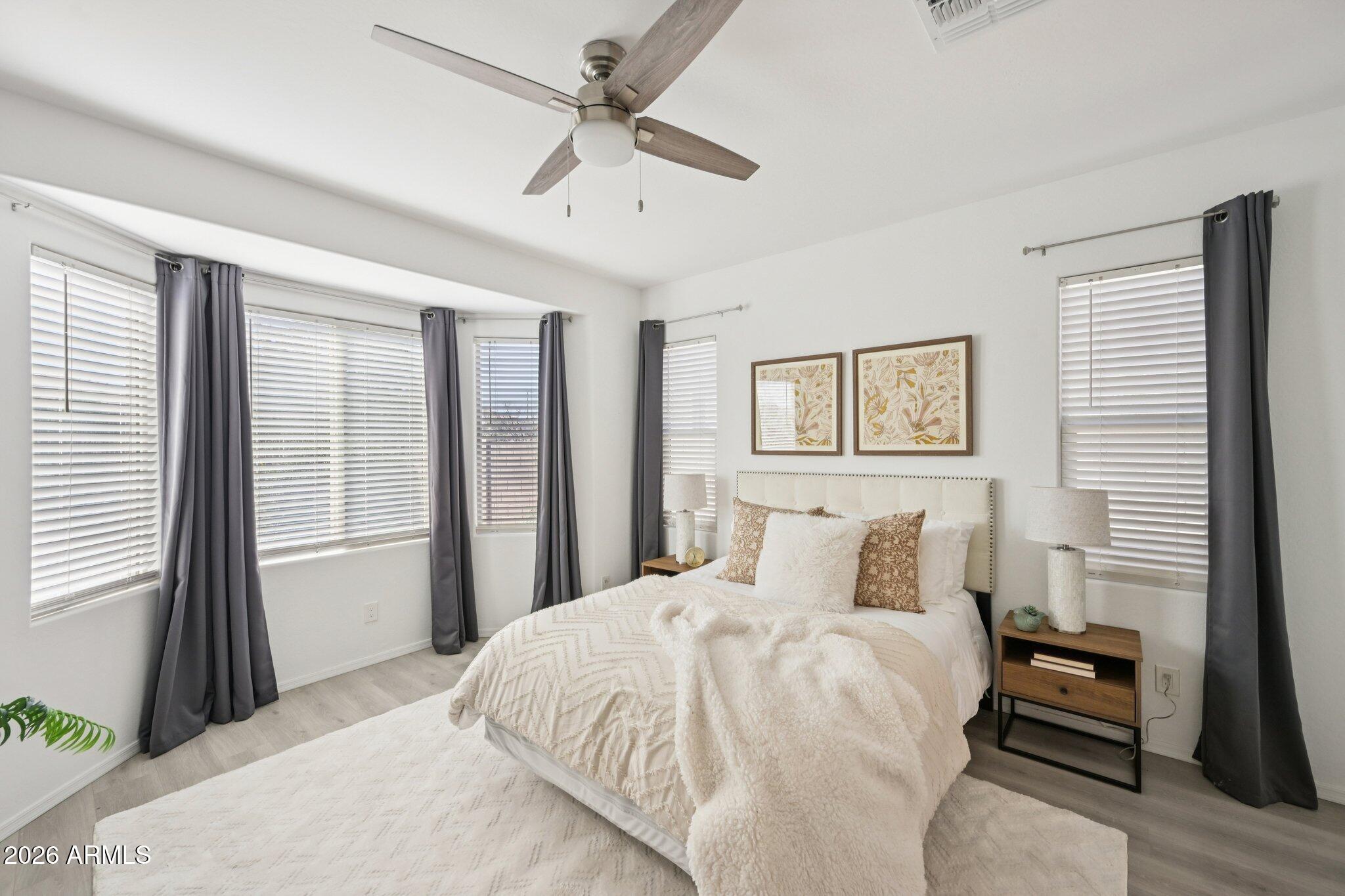 18171 W GLENHAVEN Drive