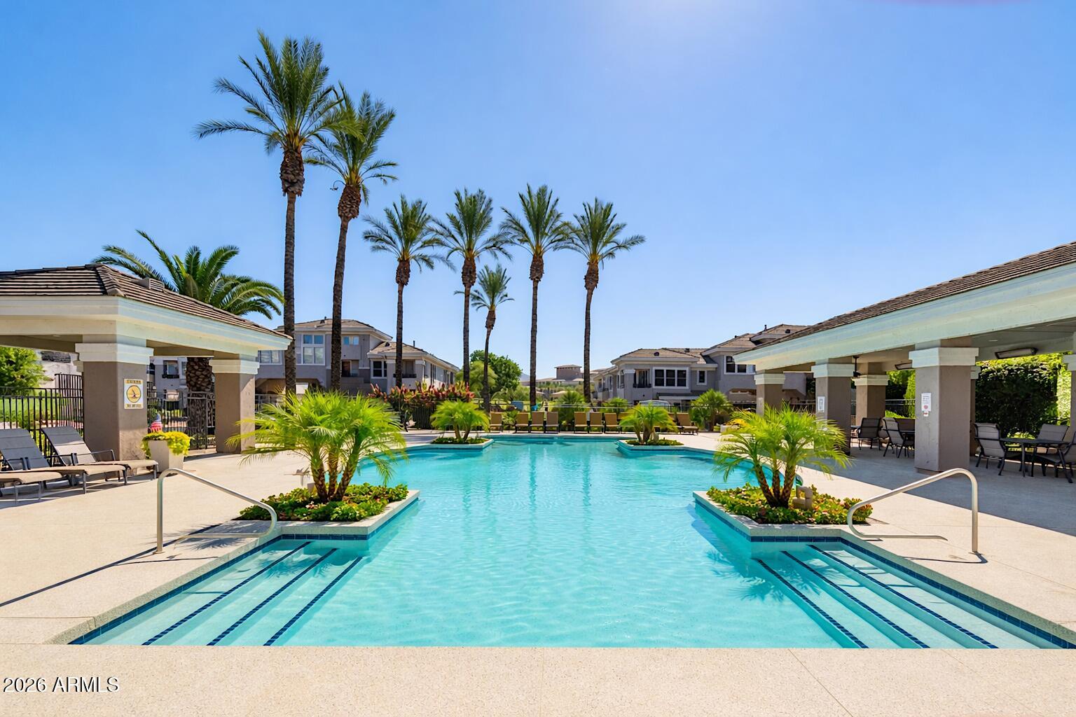 15221 N CLUBGATE Drive 2023