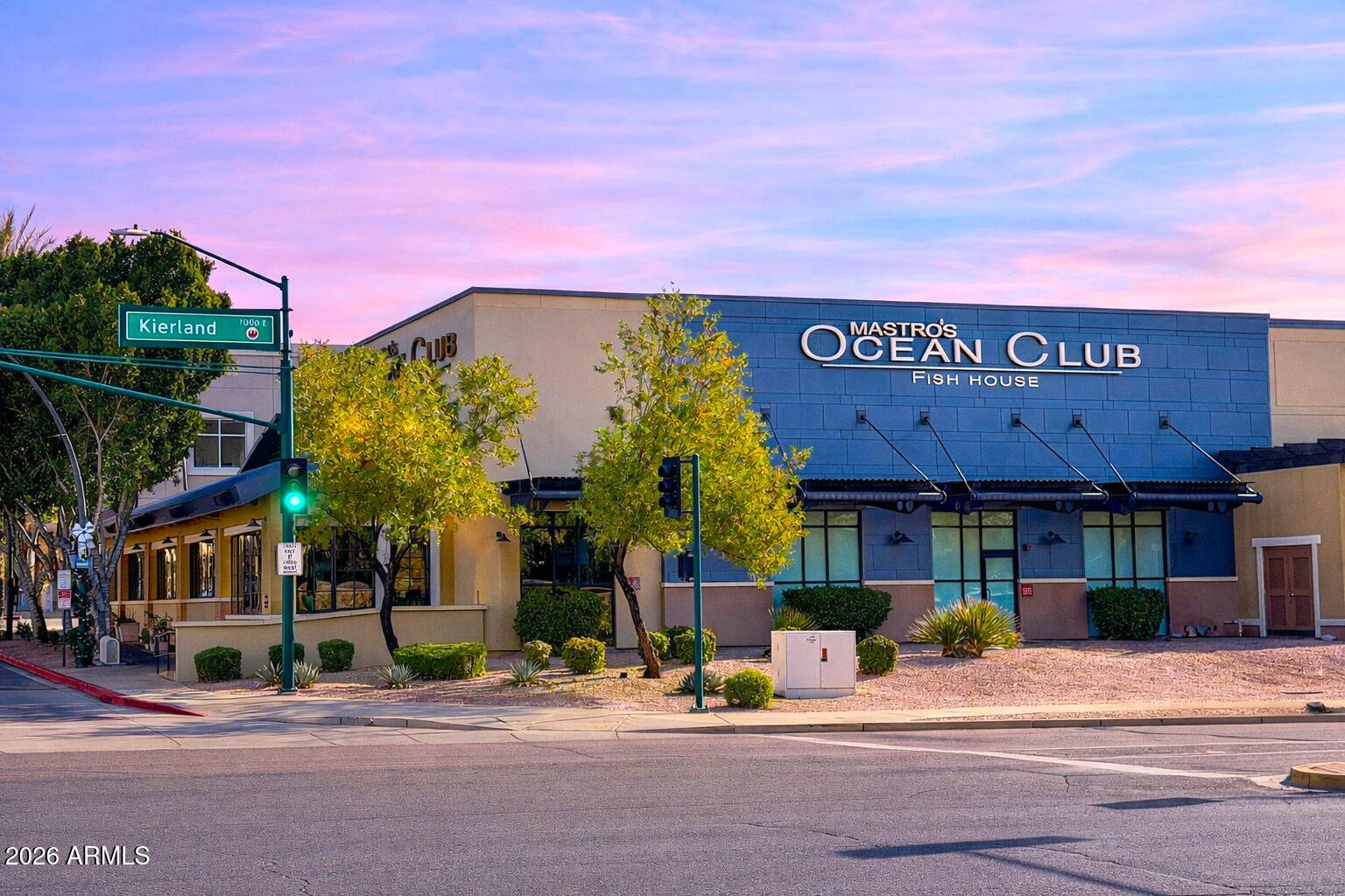 15221 N CLUBGATE Drive 2023