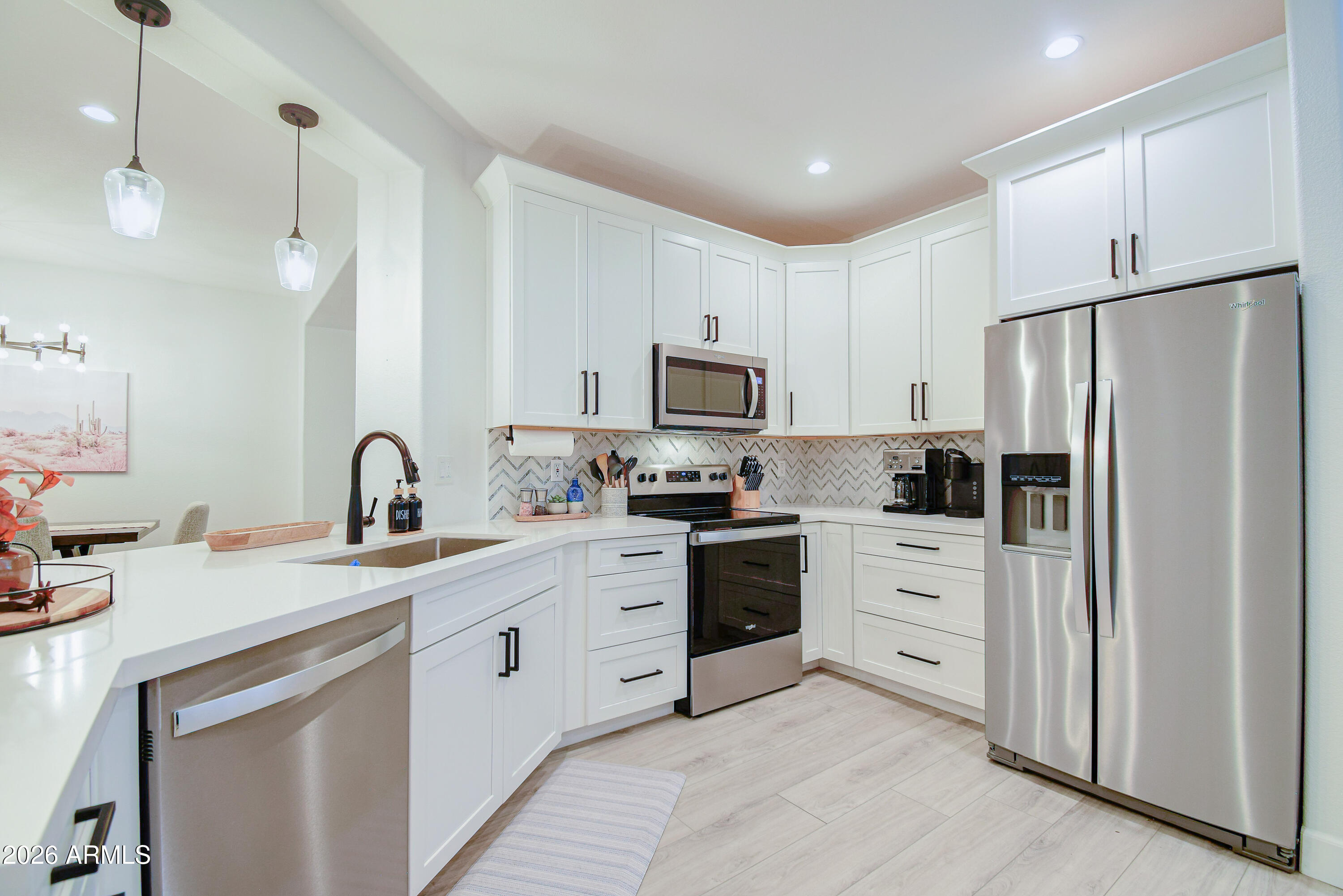 15221 N CLUBGATE Drive 2023