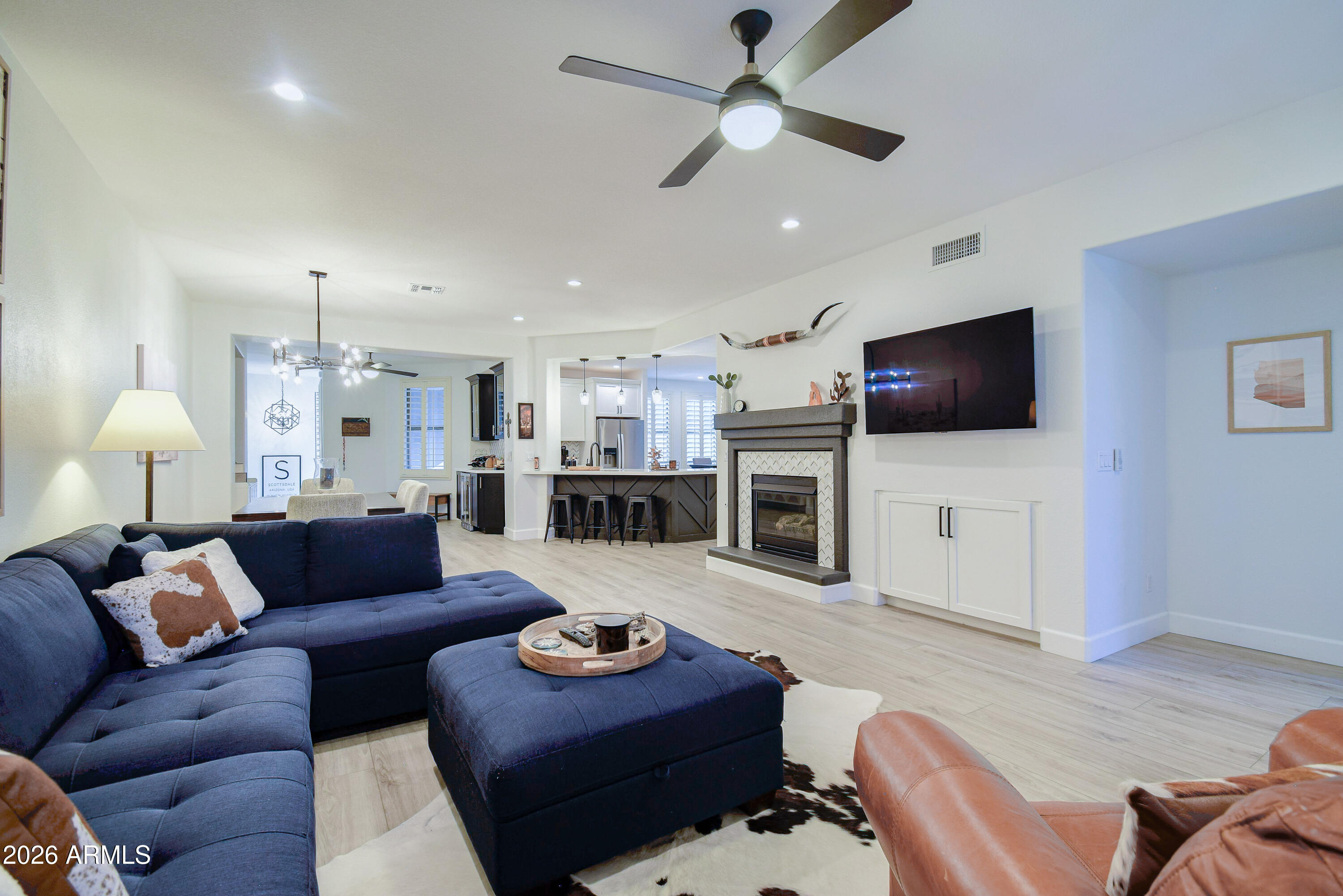 15221 N CLUBGATE Drive 2023