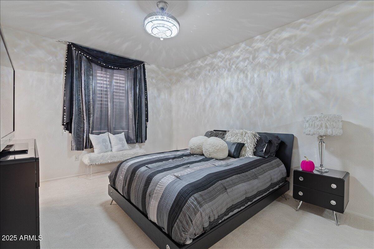 15130 W Waterford Drive