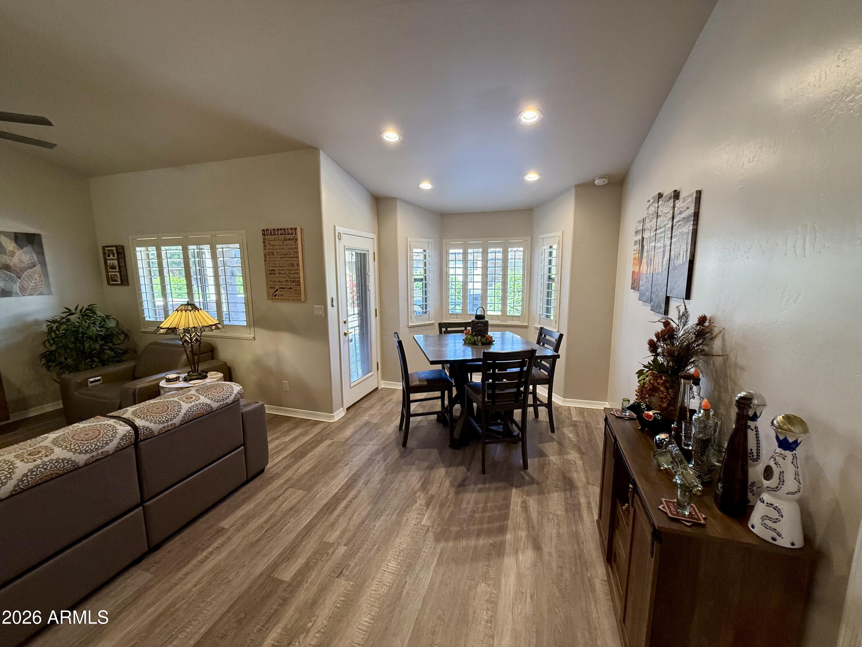 4202 E BROADWAY Road 138