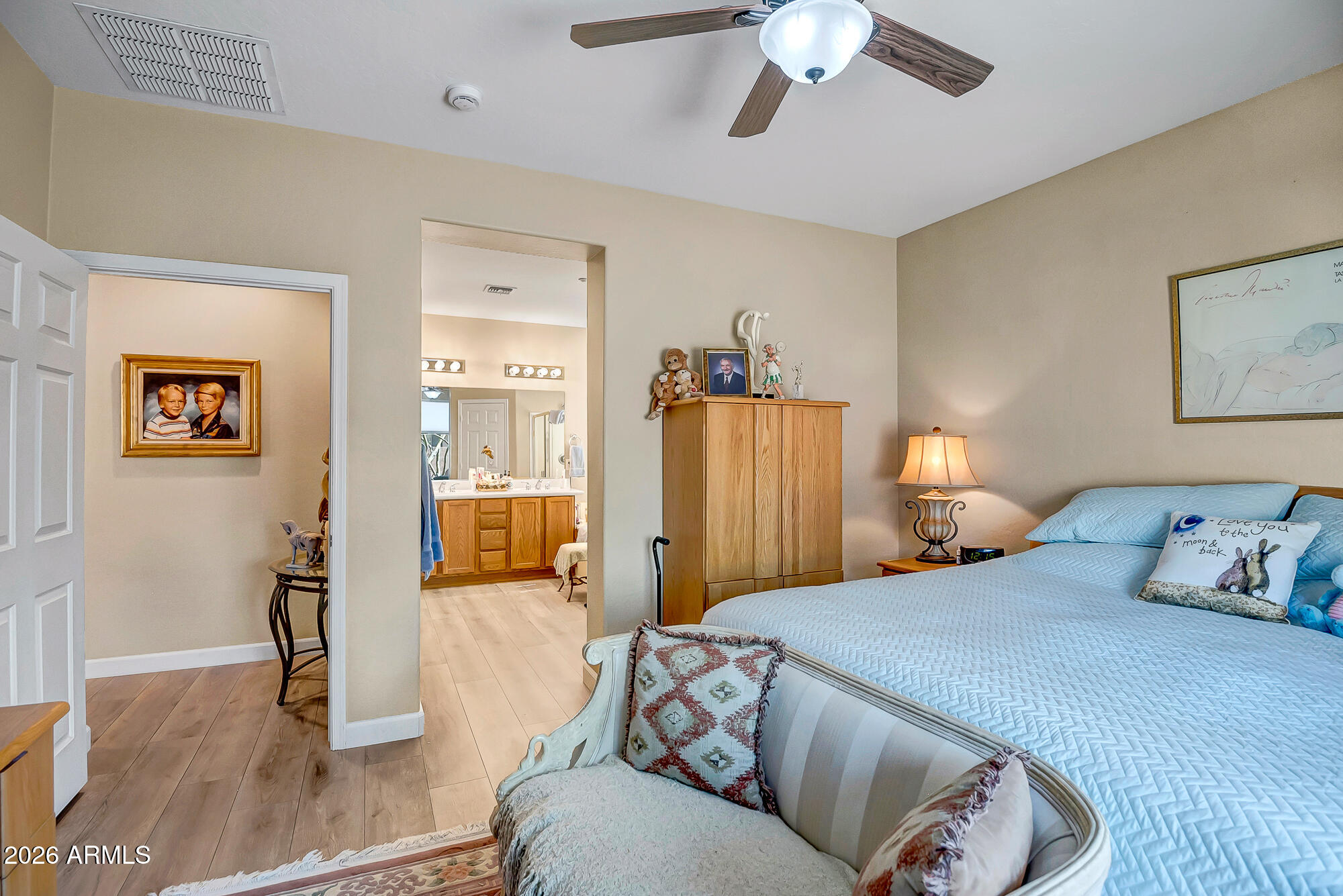 41314 N ROLLING GREEN Way