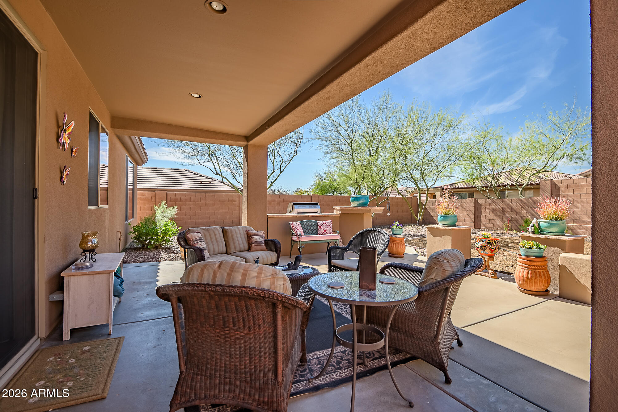 41314 N ROLLING GREEN Way