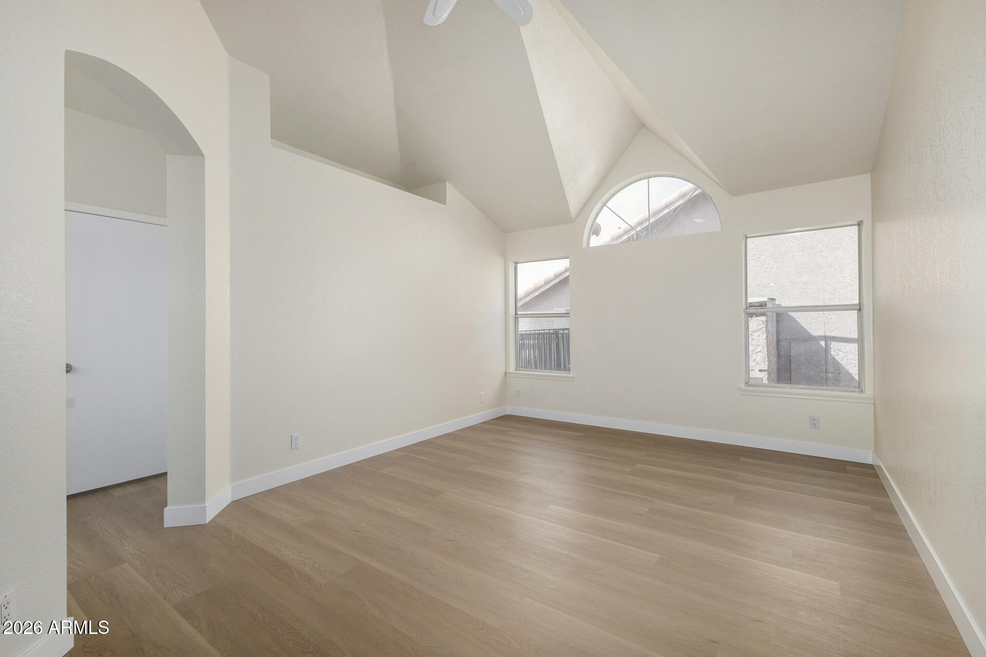 6565 E QUARTZ Street