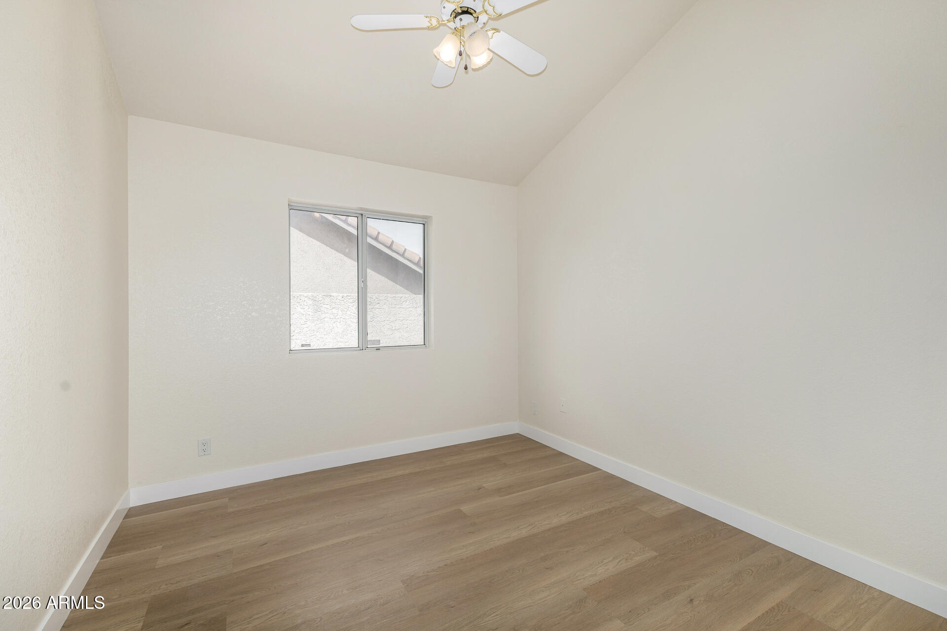 6565 E QUARTZ Street