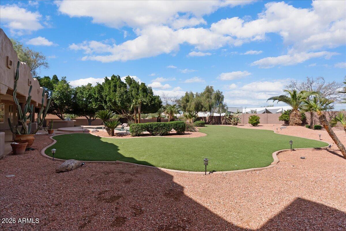 13002 W SAN JUAN Avenue