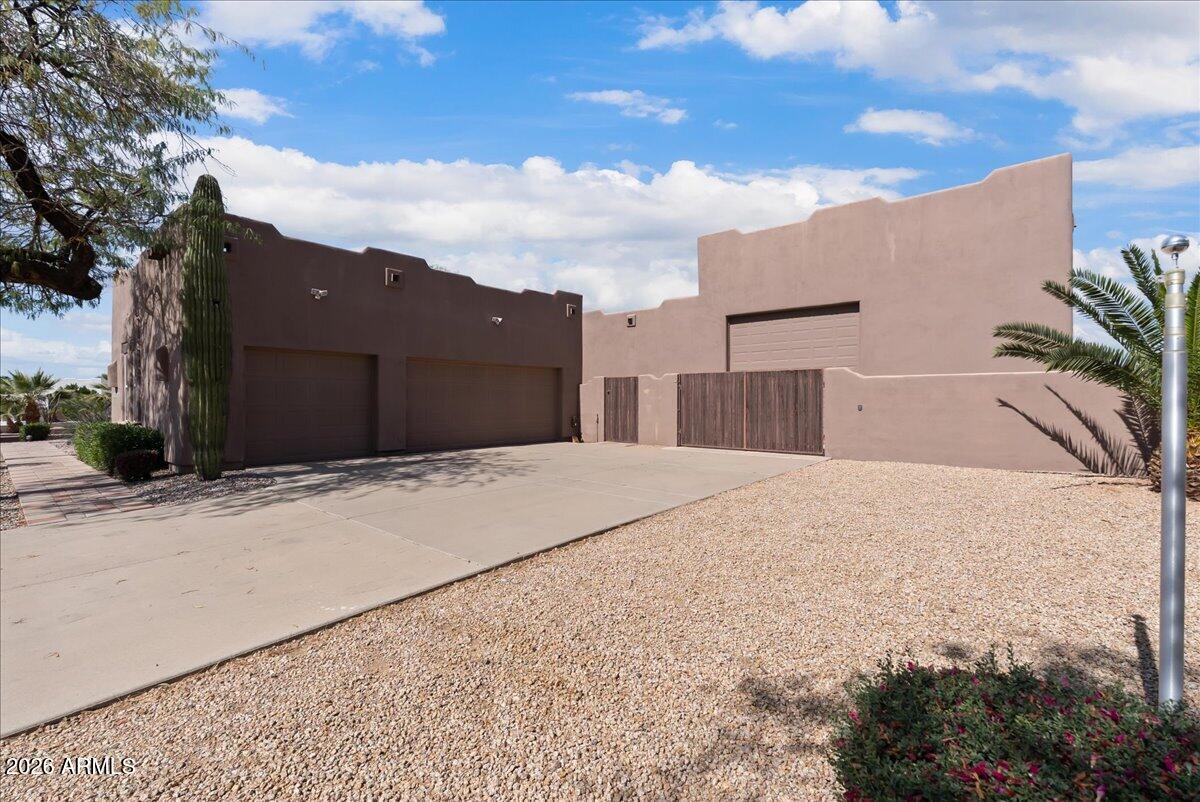 13002 W SAN JUAN Avenue