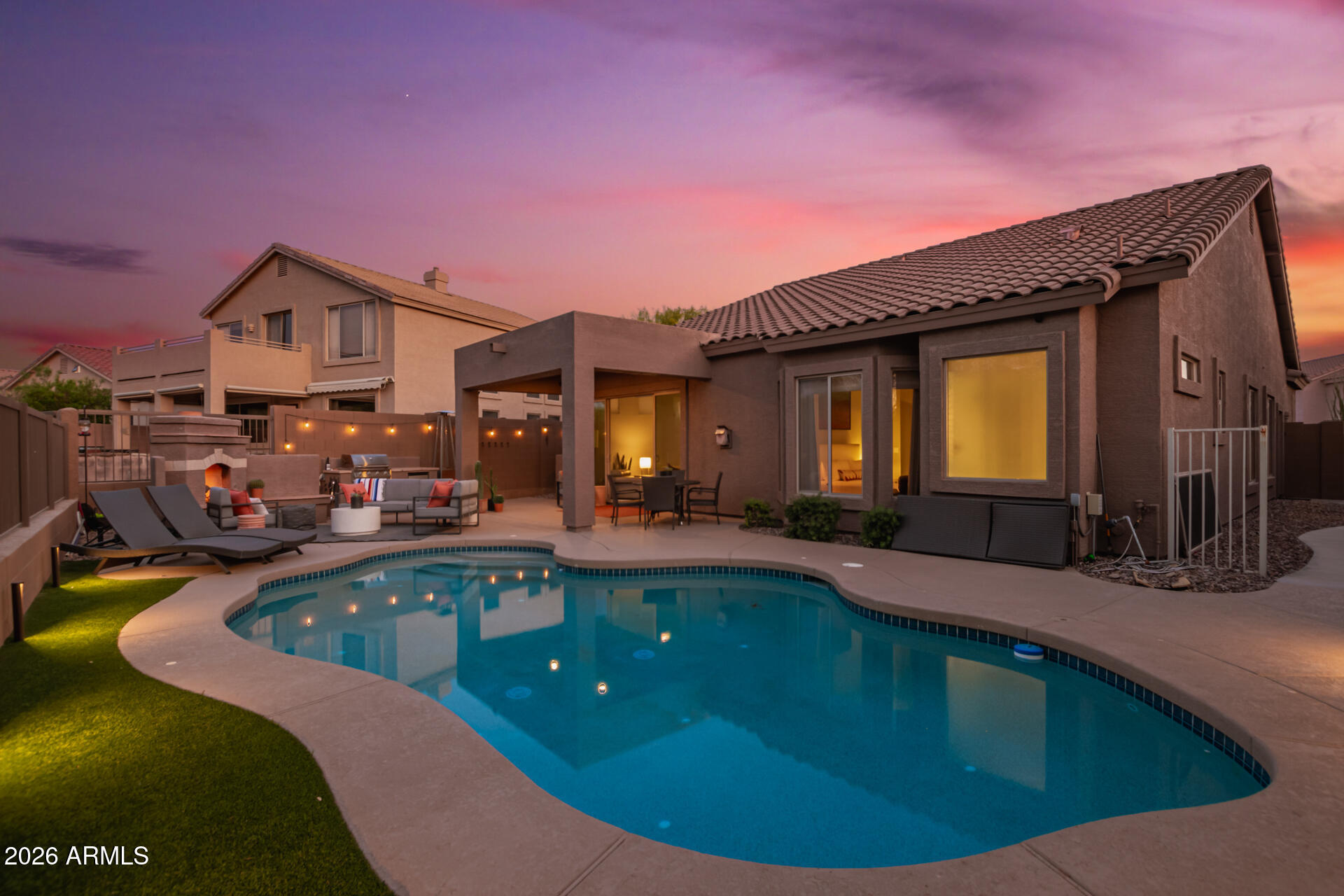 3055 N RED Mountain 112