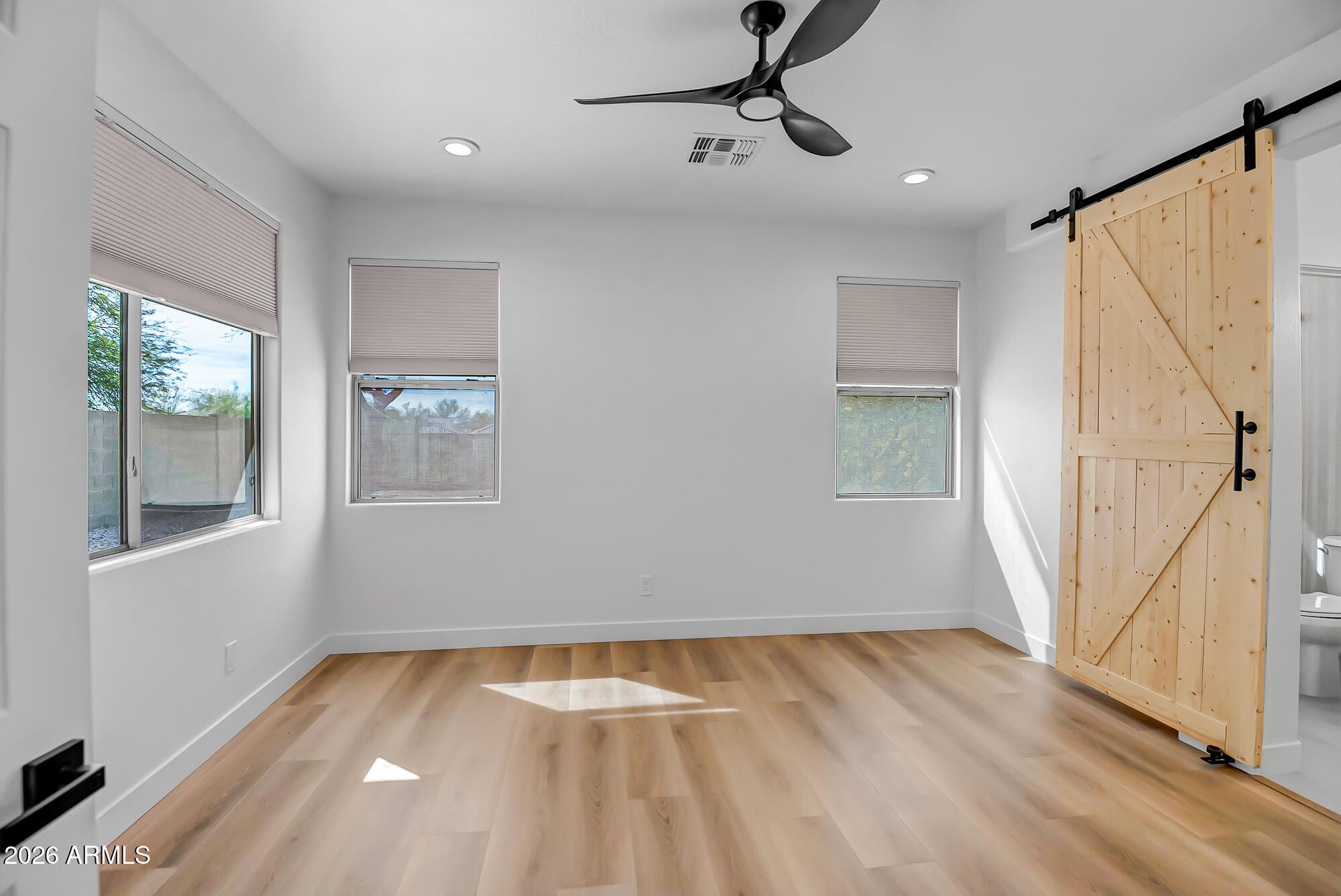 2579 W LEWIS AND CLARK Trail