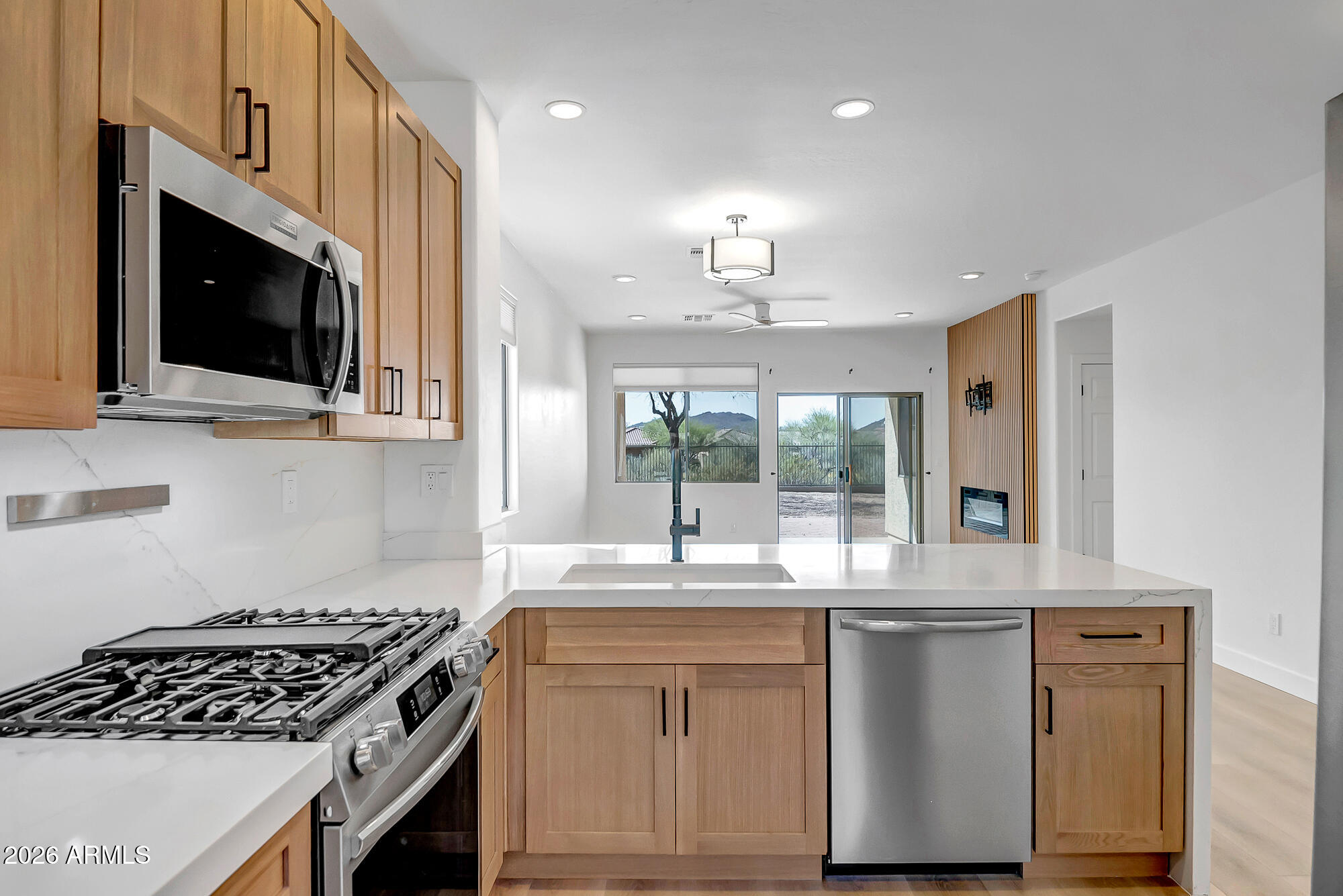 2579 W LEWIS AND CLARK Trail