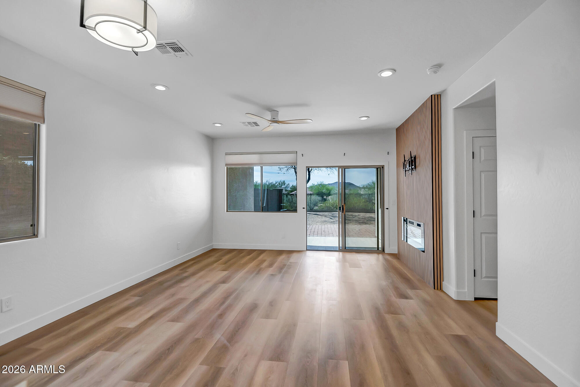 2579 W LEWIS AND CLARK Trail