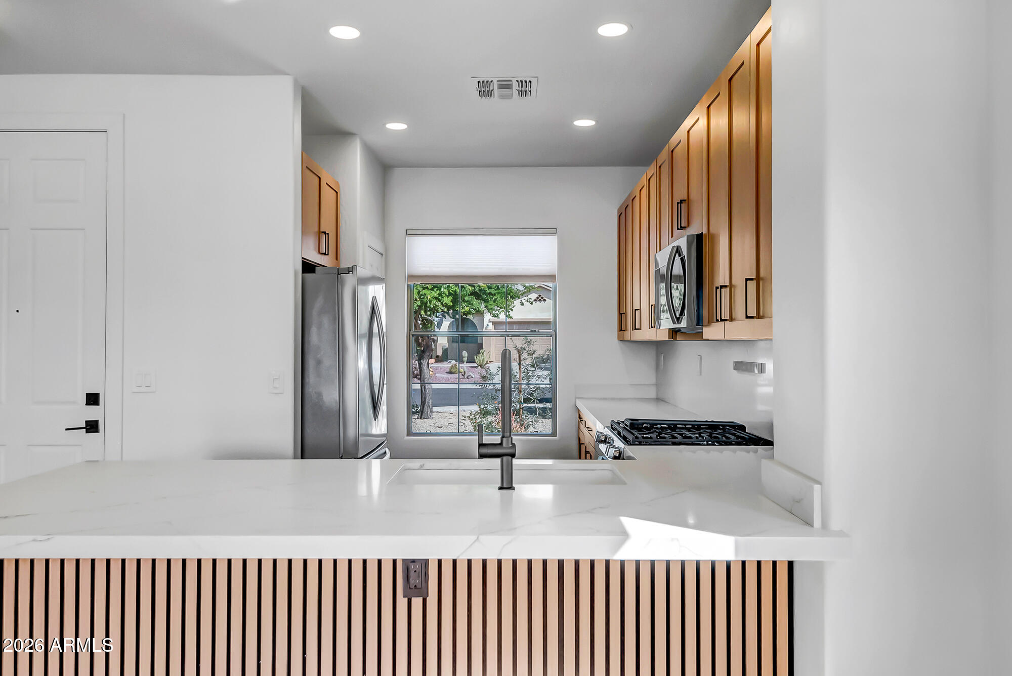 2579 W LEWIS AND CLARK Trail