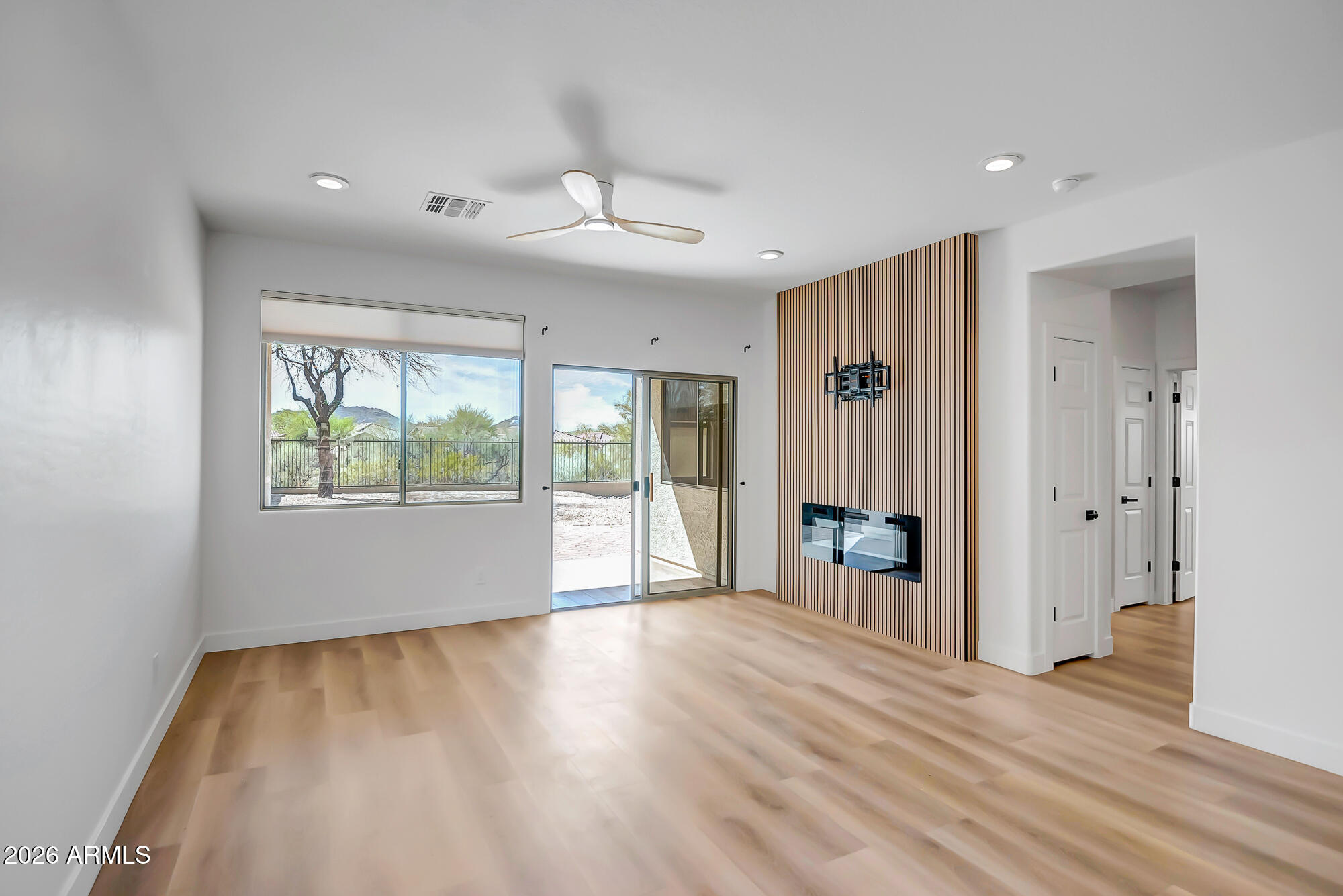 2579 W LEWIS AND CLARK Trail