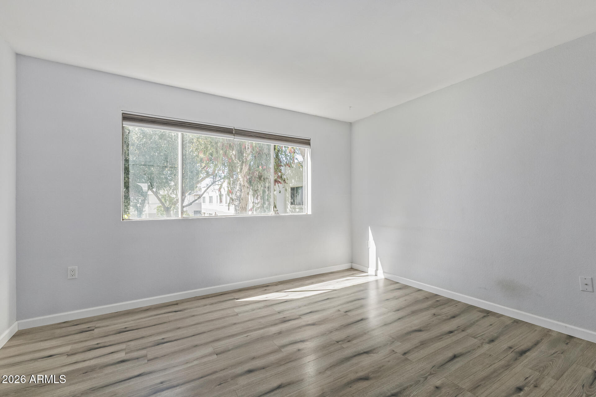 122 S HARDY Drive 50