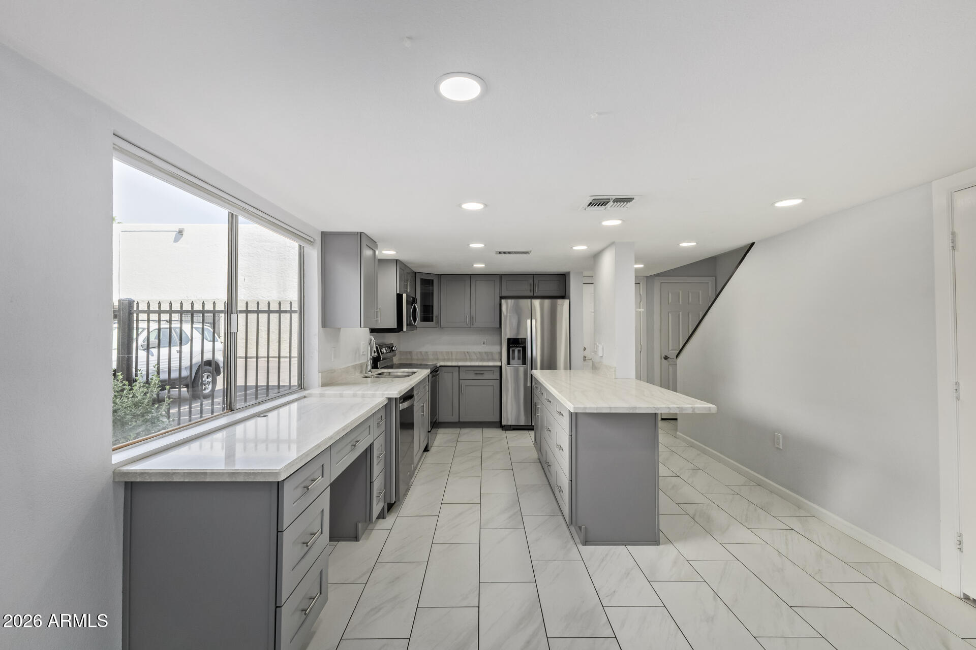 122 S HARDY Drive 50