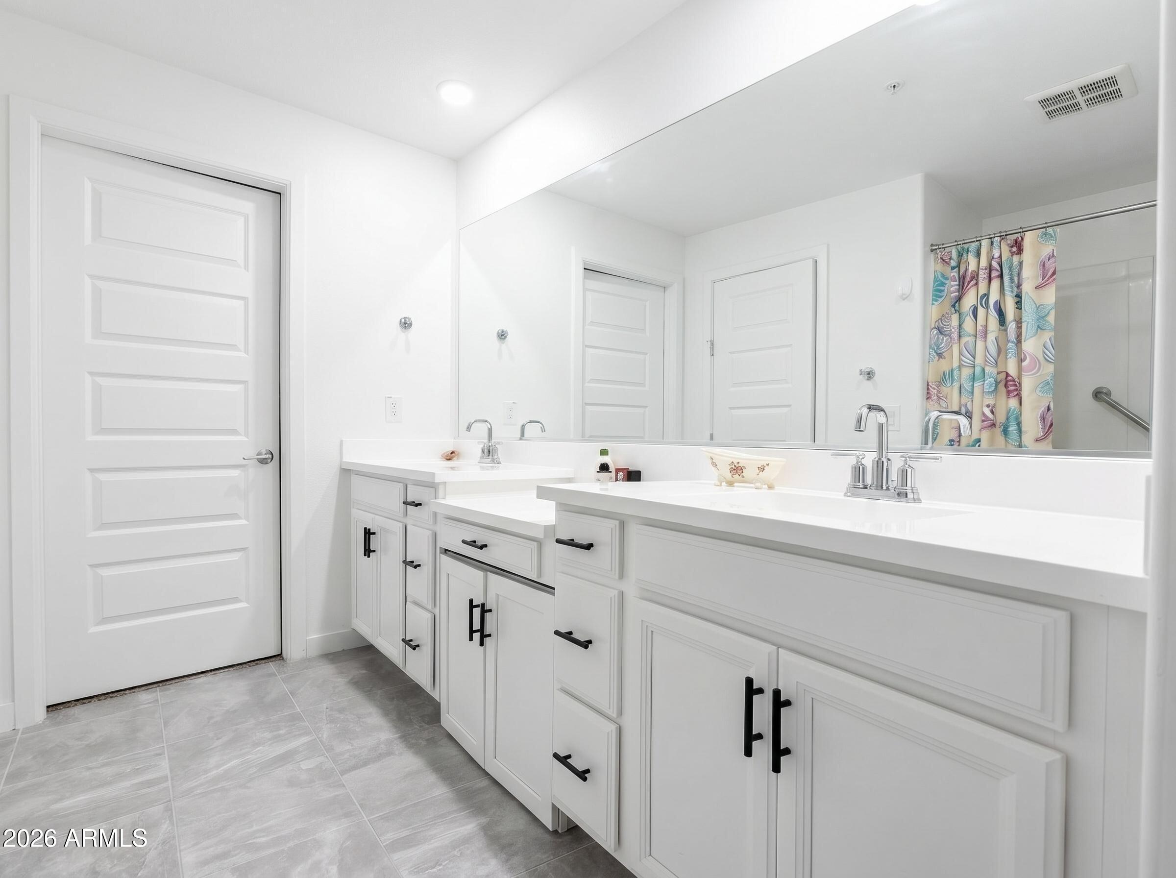 17237 W WEST WIND Drive