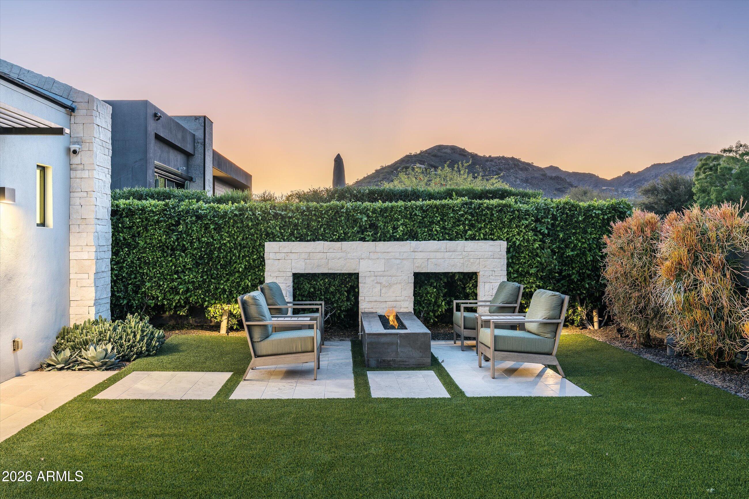 6838 E JOSHUA TREE Lane