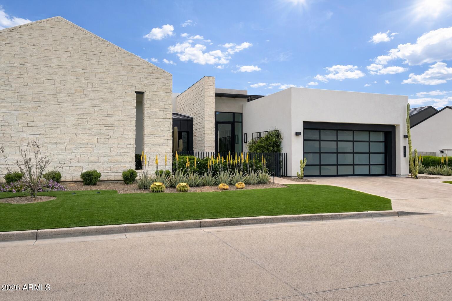 6838 E JOSHUA TREE Lane