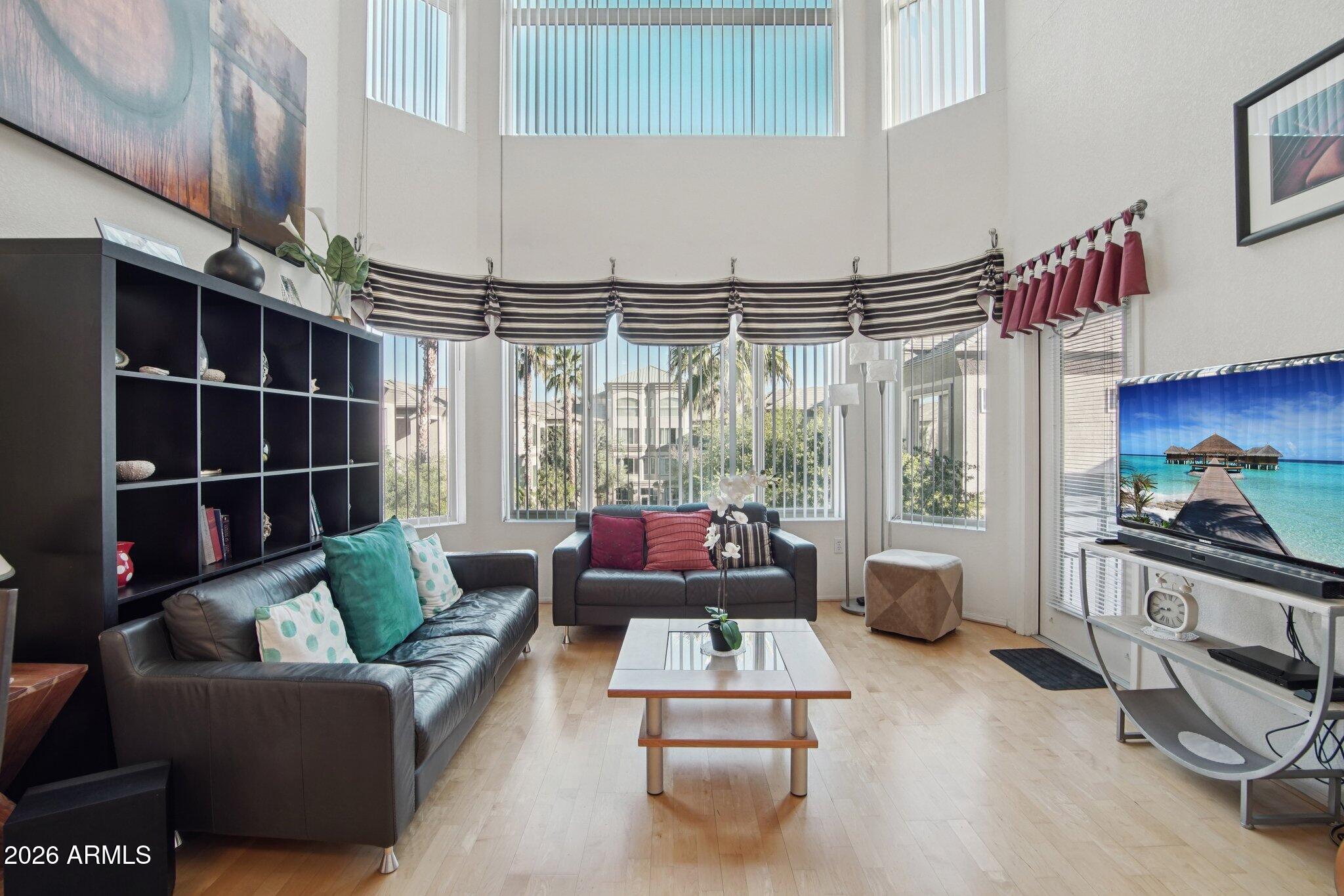 420 W 1ST Street 319