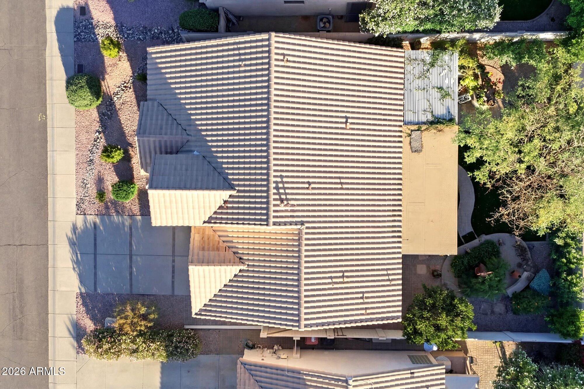 9827 E BLANCHE Drive