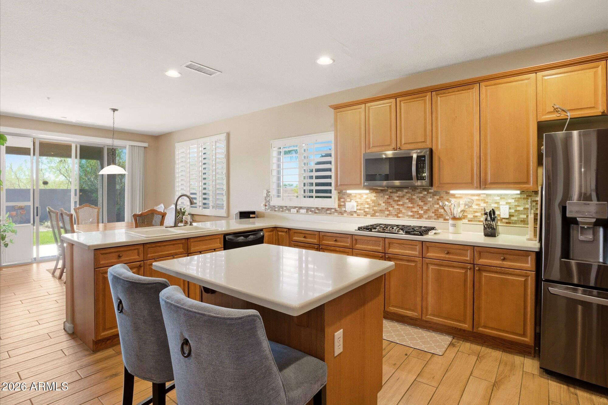 6117 E PALOMINO Lane