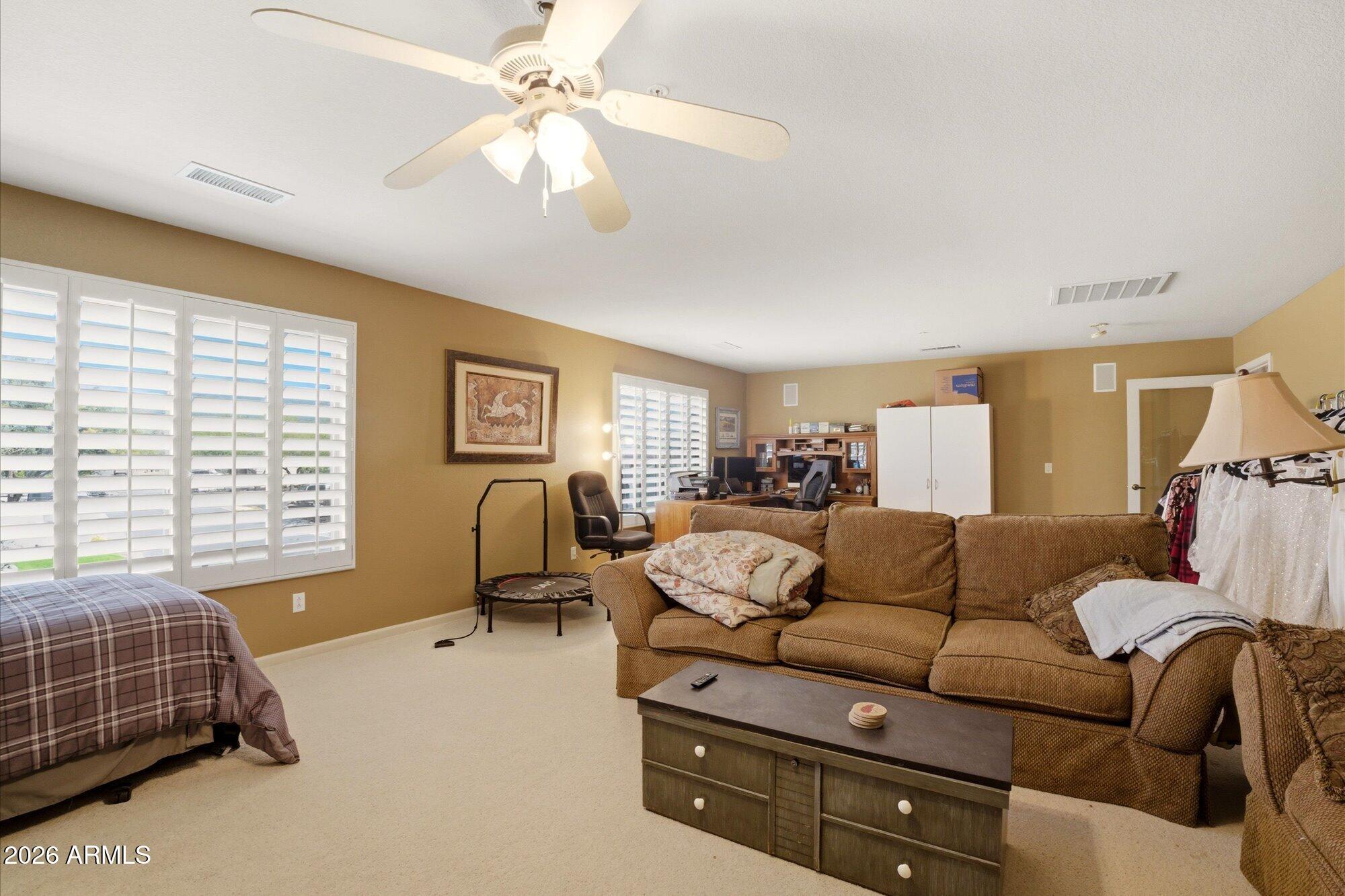 6117 E PALOMINO Lane