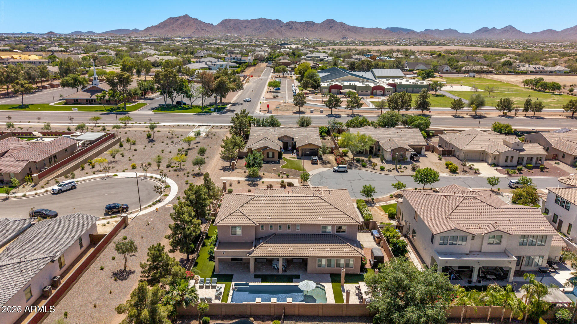 20394 E CALLE DE FLORES
