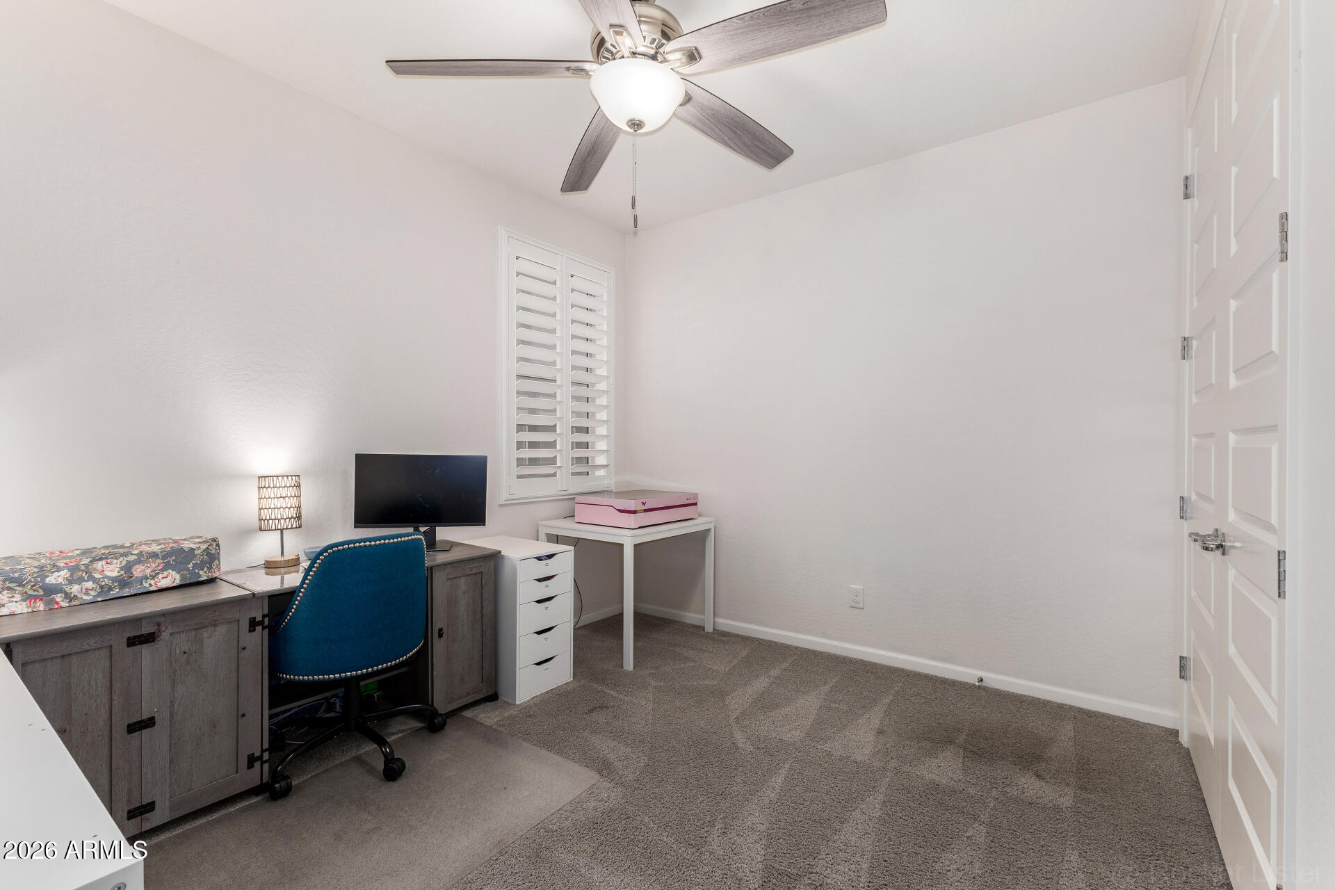 10529 E DURANT Drive