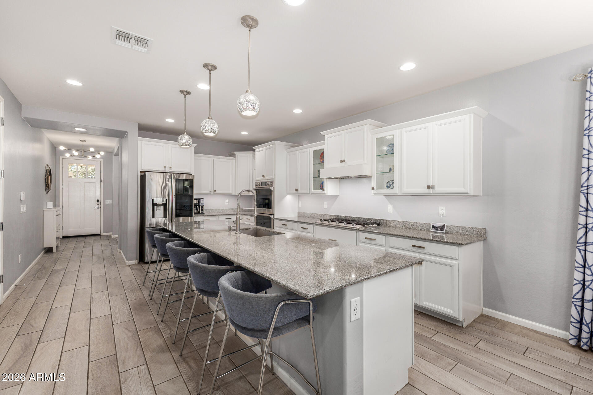 10529 E DURANT Drive