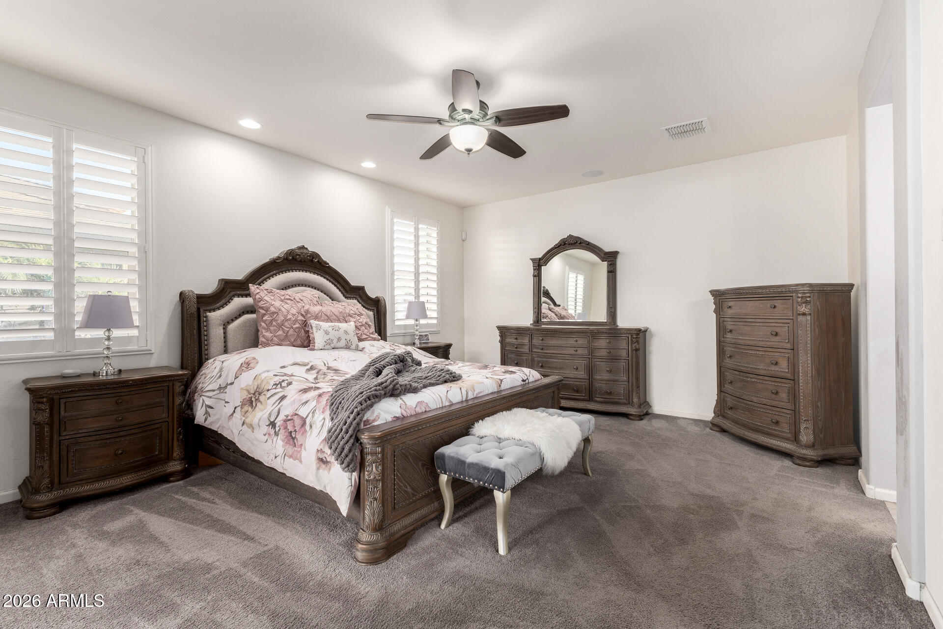 10529 E DURANT Drive