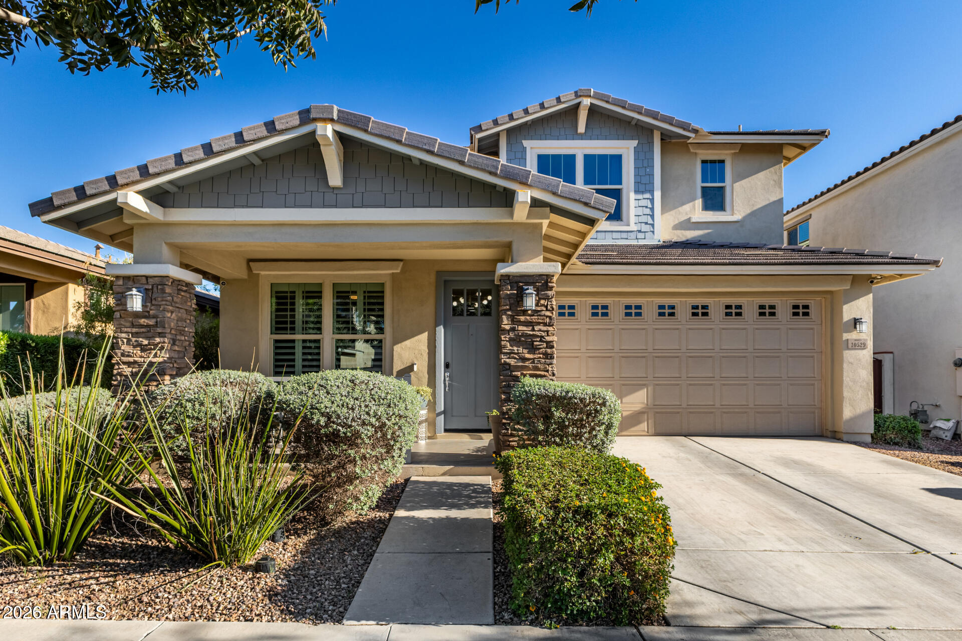 10529 E DURANT Drive