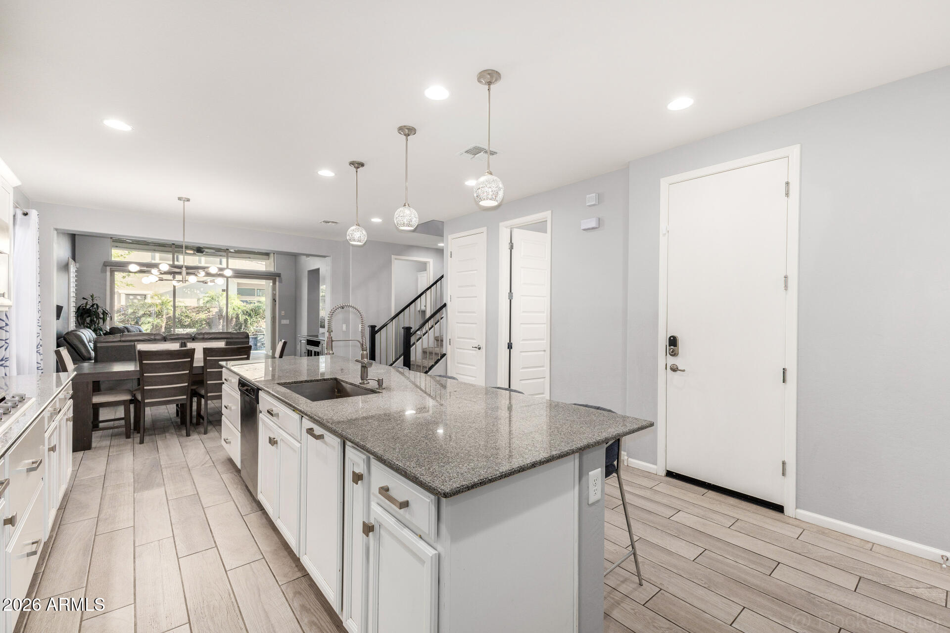 10529 E DURANT Drive