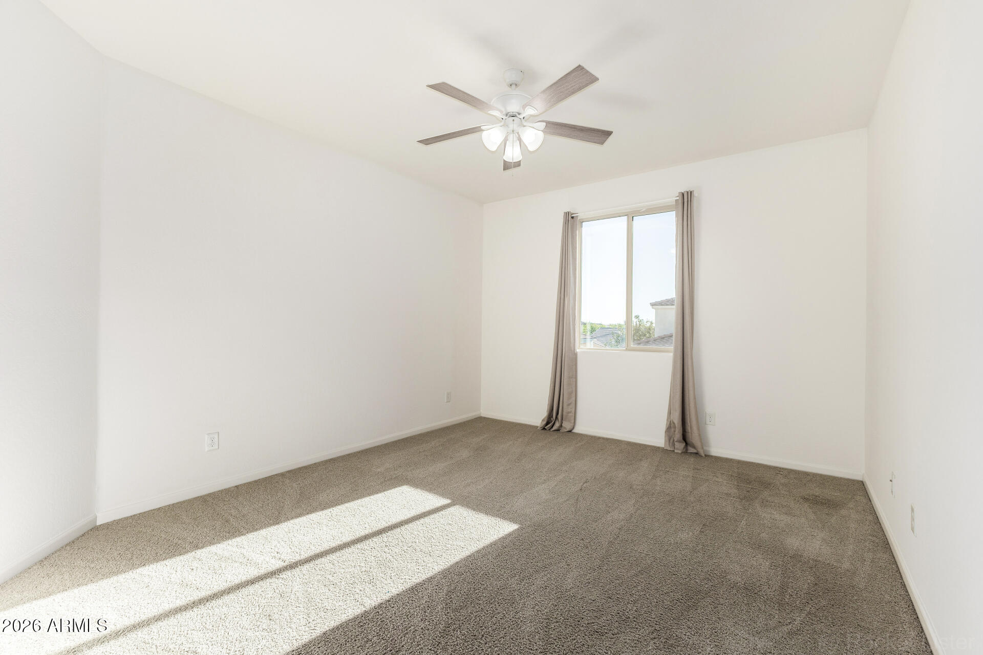 10529 E DURANT Drive