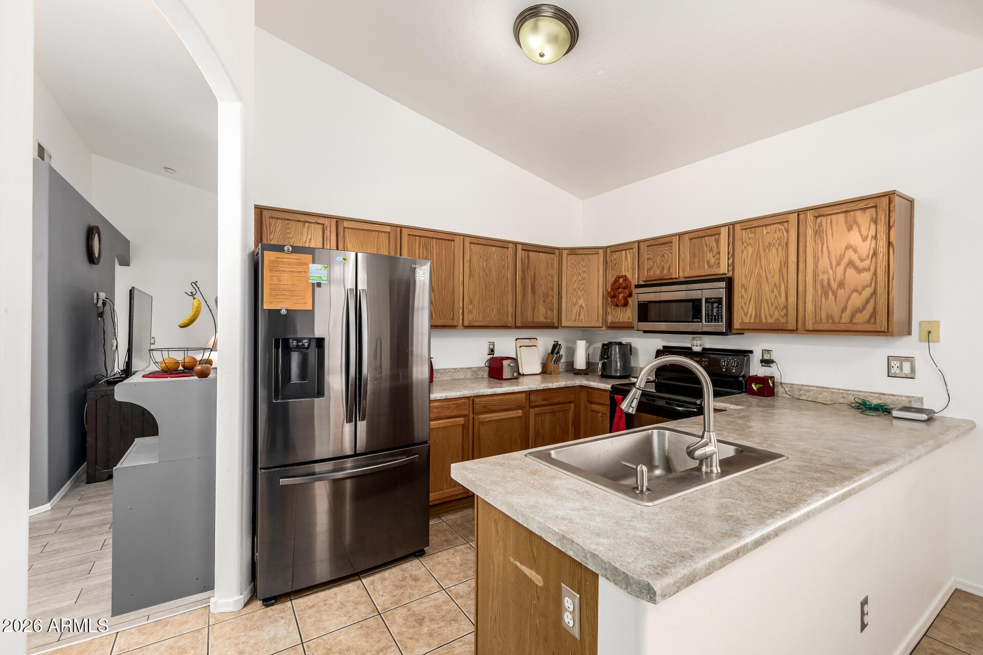 8802 E UNIVERSITY Drive 10