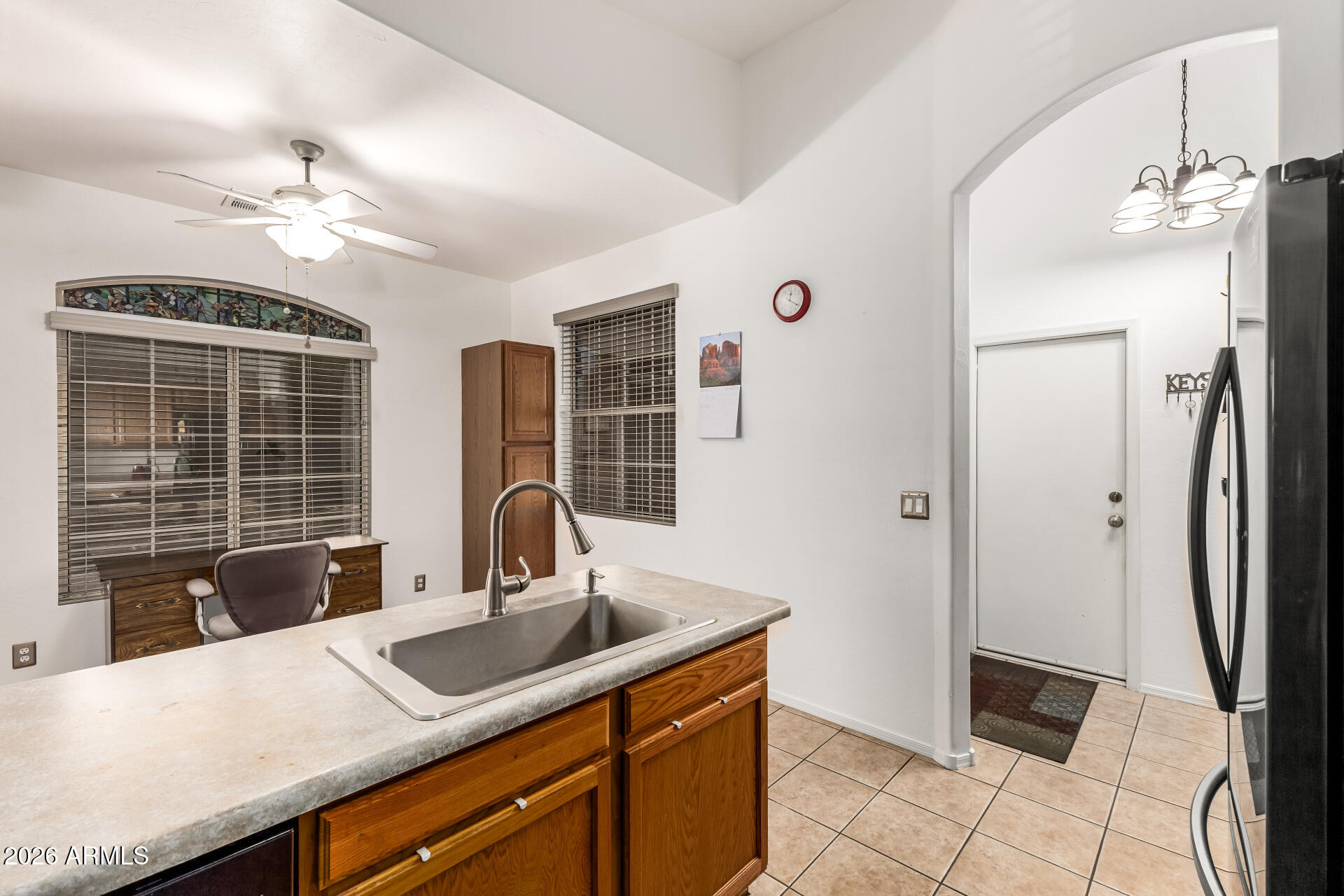 8802 E UNIVERSITY Drive 10