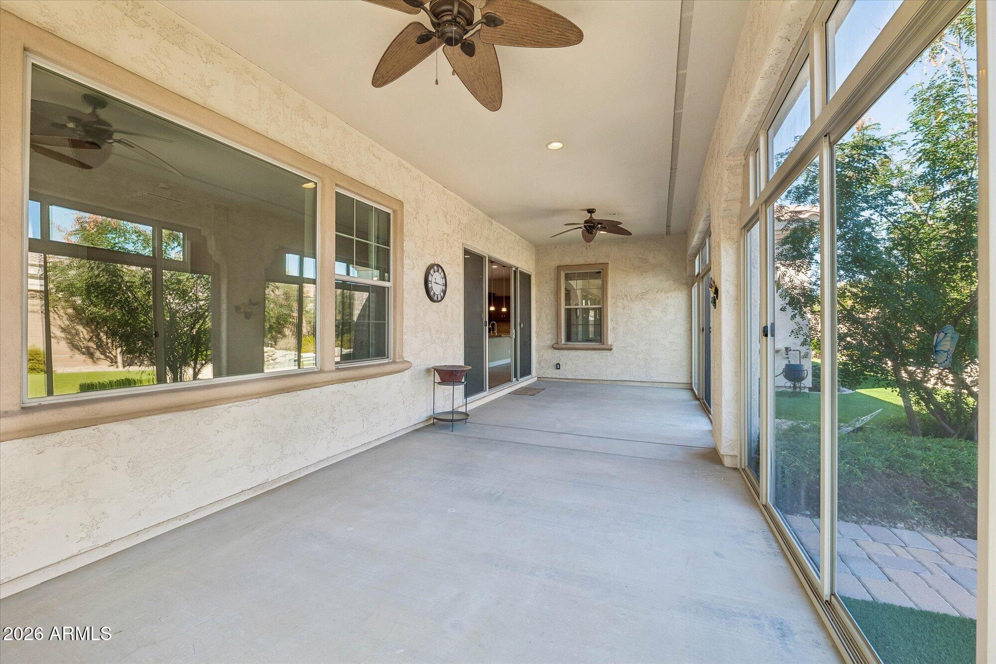 3962 E REDWOOD Place