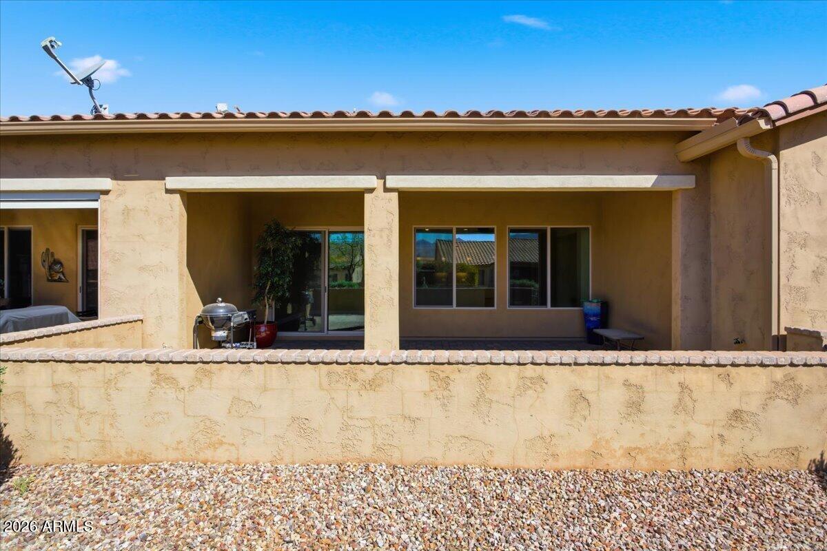62797 E THUNDER ROCK Drive