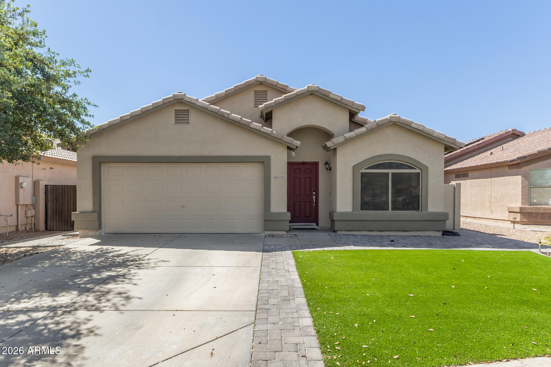 41528 N MAPLE Lane