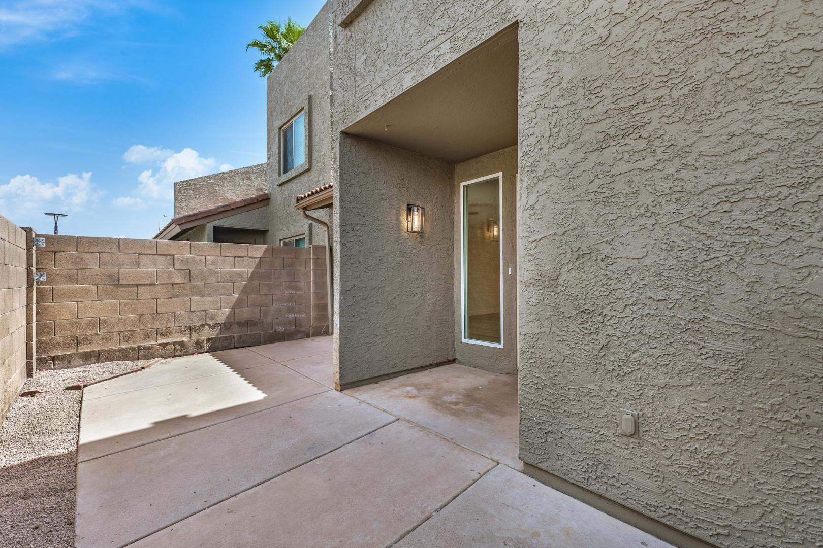 222 W Brown Road 104